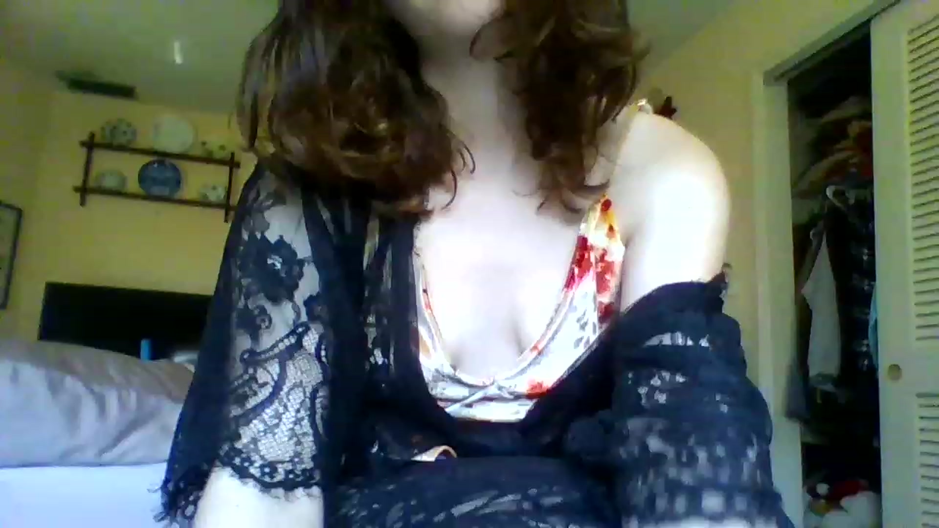 Gallery image thumbnail from LilLolaNymph's myfreecams stream on, 02/19/2023, 17:51 image 9 of 20