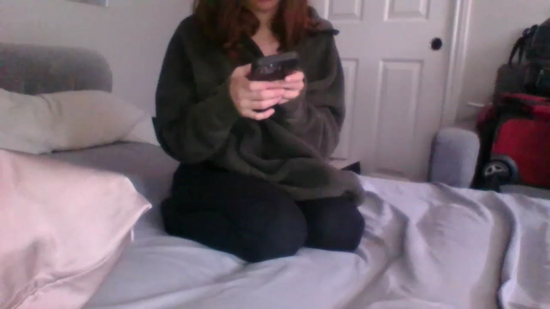 Gallery image thumbnail from LilLolaNymph's myfreecams stream on, 03/19/2023, 16:17 image 7 of 20