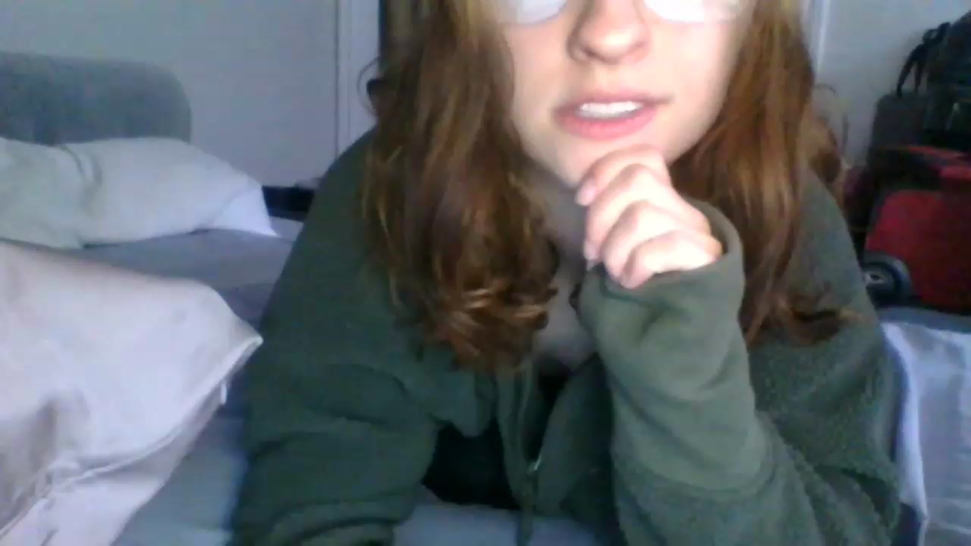 Gallery image thumbnail from LilLolaNymph's myfreecams stream on, 03/19/2023, 16:17 image 4 of 20