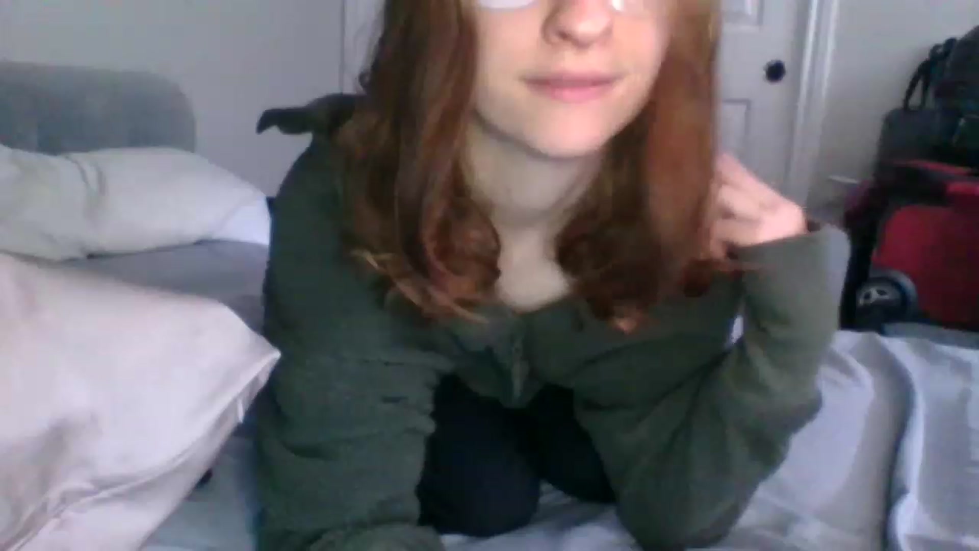 Gallery image thumbnail from LilLolaNymph's myfreecams stream on, 03/19/2023, 16:17 image 9 of 20