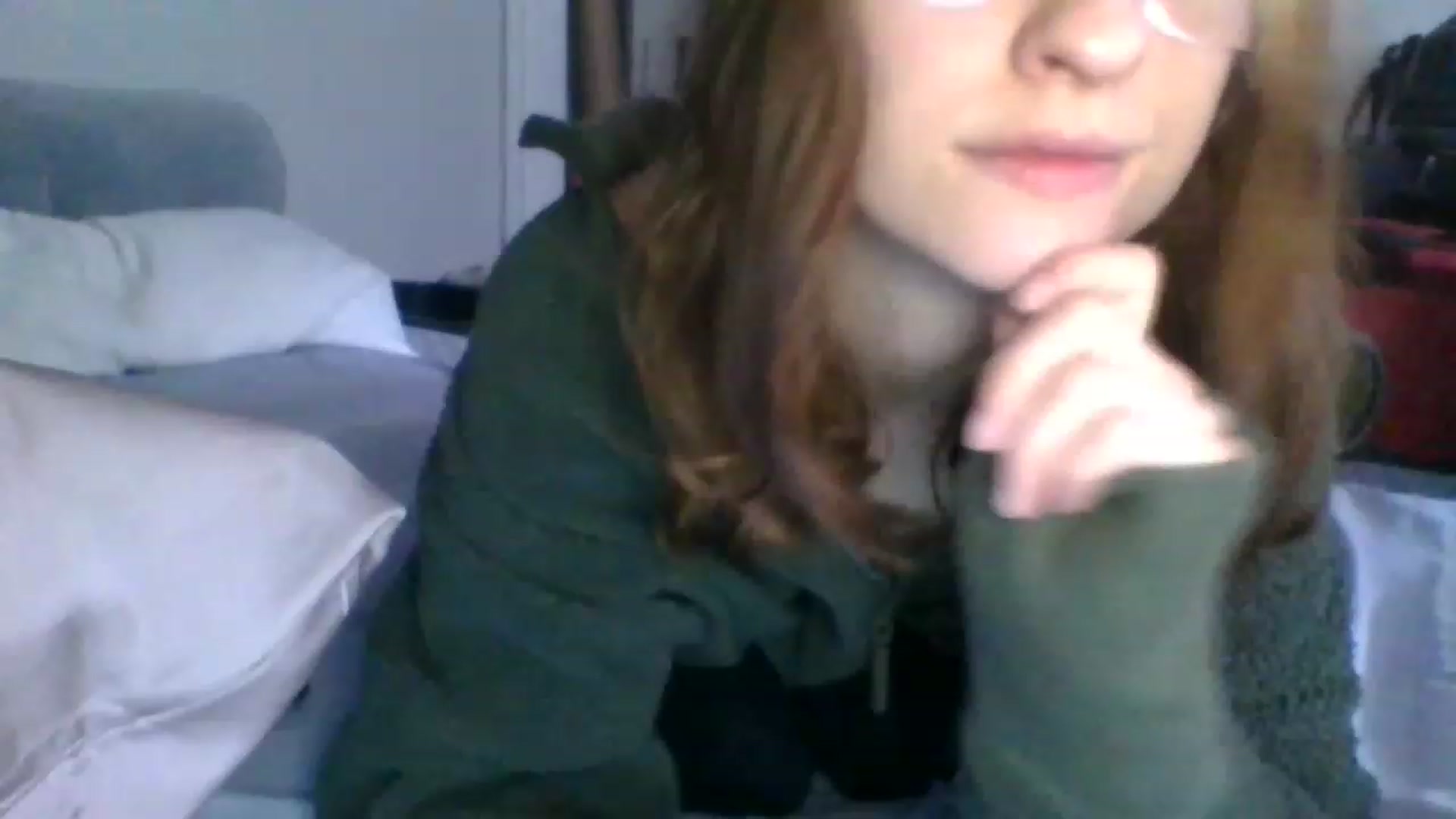 Gallery image thumbnail from LilLolaNymph's myfreecams stream on, 03/19/2023, 16:17 image 10 of 20