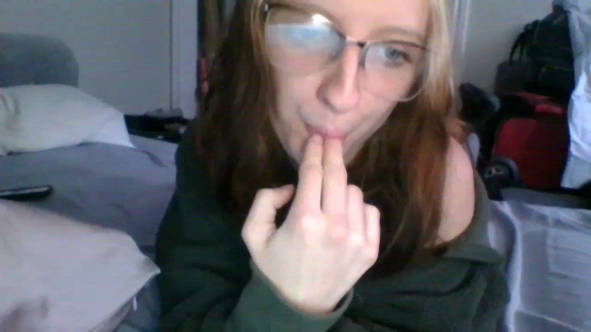 Gallery image thumbnail from LilLolaNymph's myfreecams stream on, 03/19/2023, 16:17 image 19 of 20