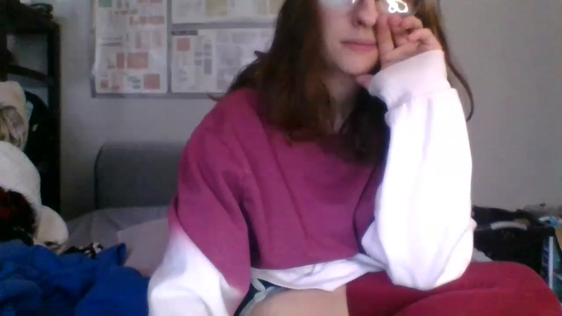 Gallery image thumbnail from LilLolaNymph's myfreecams stream on, 03/20/2023, 17:23 image 8 of 20