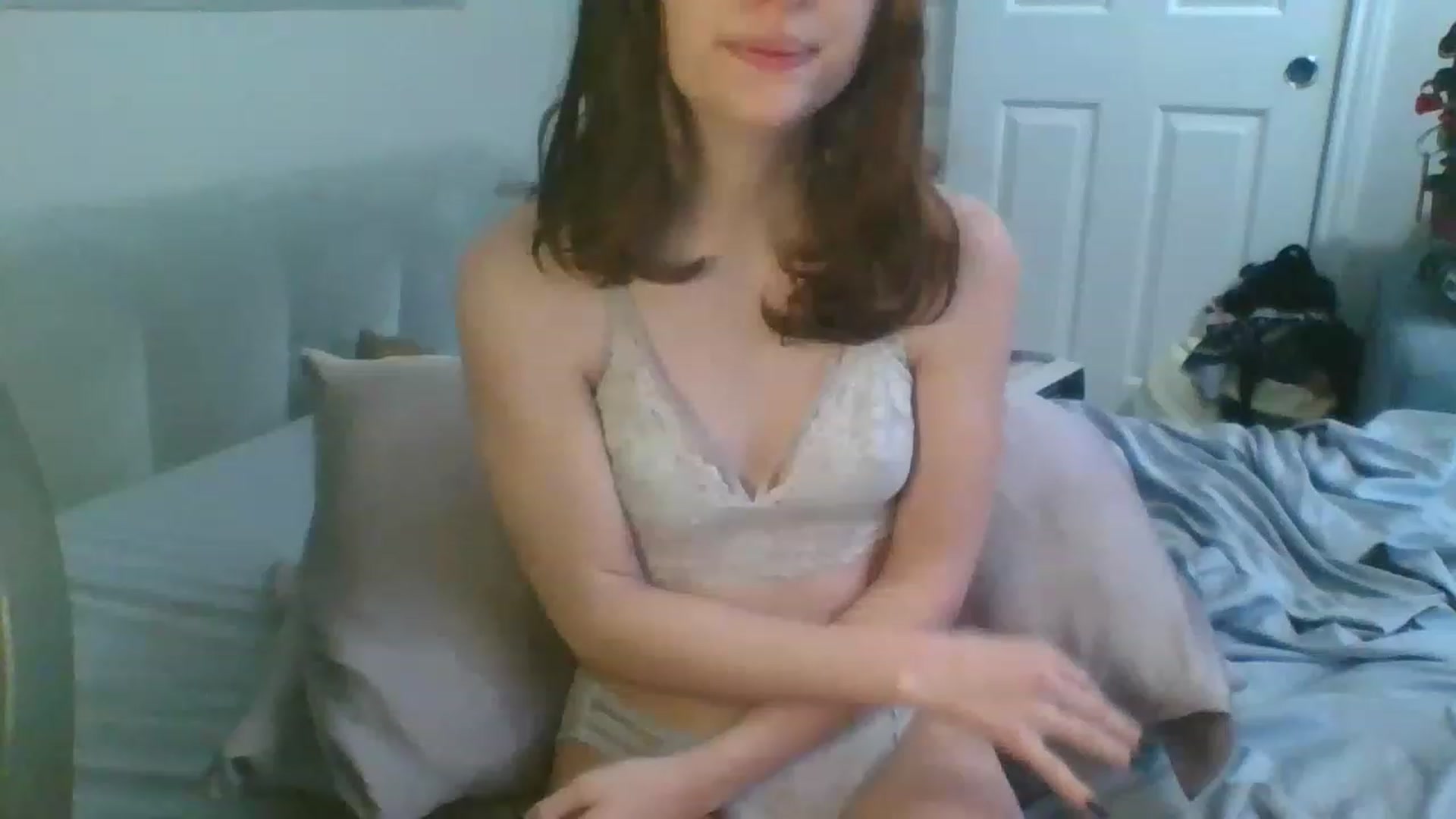 Gallery image thumbnail from LilLolaNymph's myfreecams stream on, 03/26/2023, 15:46 image 3 of 20