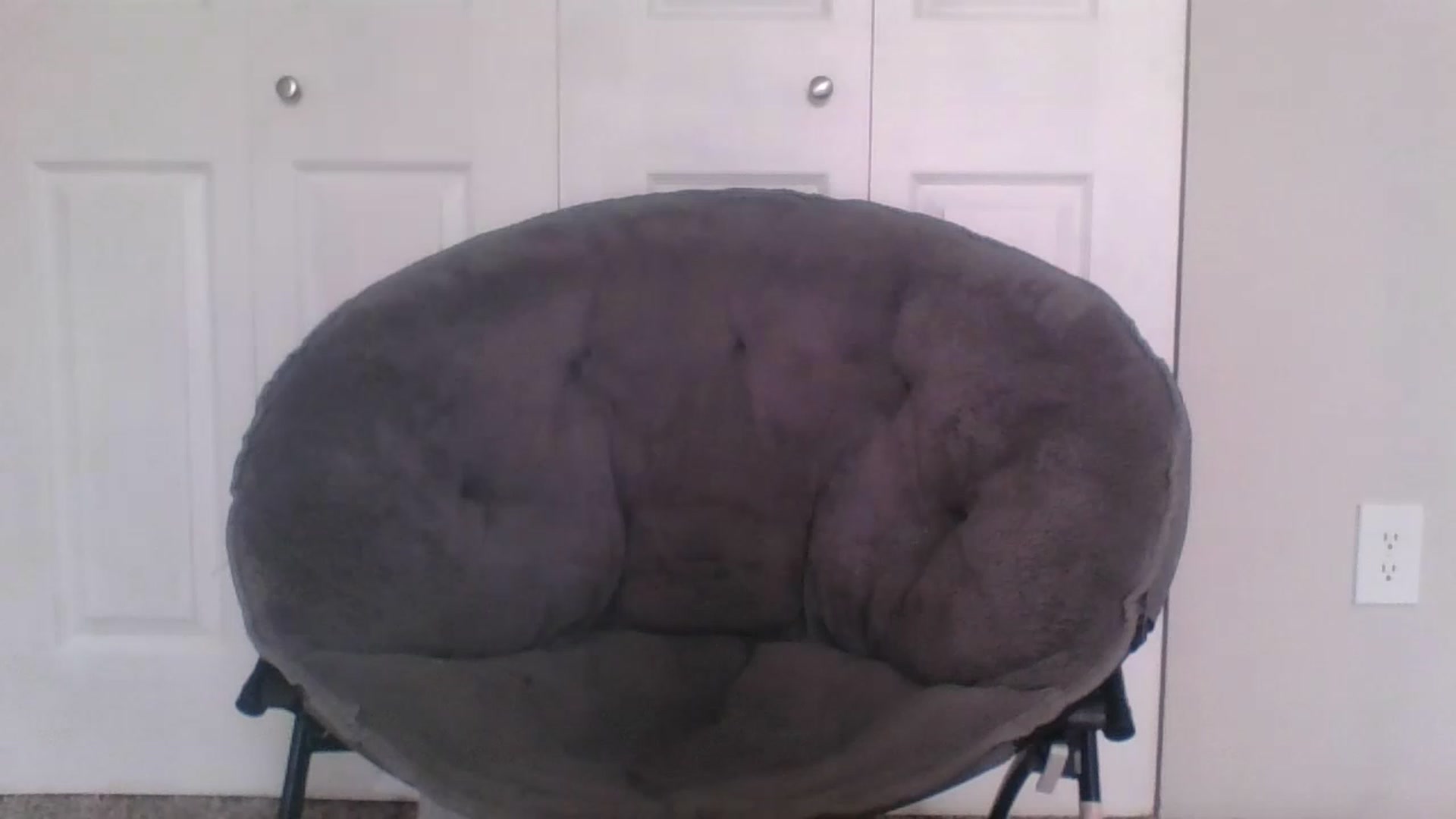 Gallery image thumbnail from LilLolaNymph's myfreecams stream on, 05/22/2023, 14:53 image 2 of 20