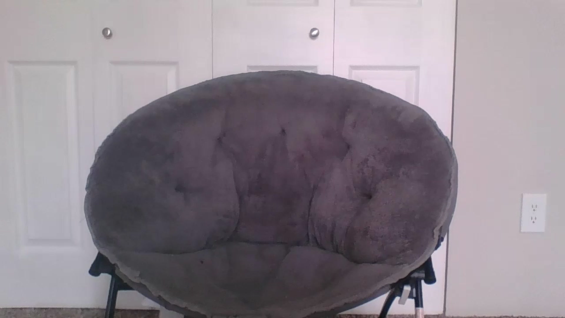 Gallery image thumbnail from LilLolaNymph's myfreecams stream on, 05/22/2023, 14:53 image 18 of 20
