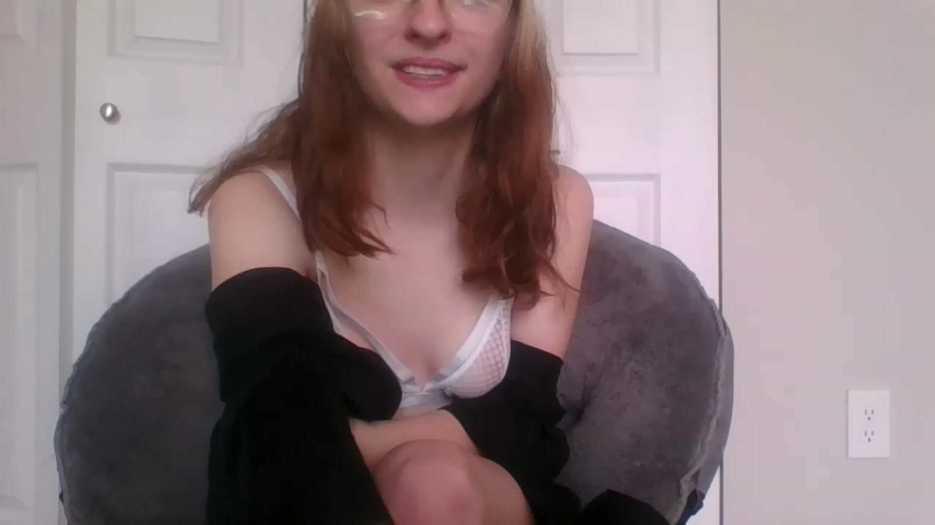 Gallery image thumbnail from LilLolaNymph's myfreecams stream on, 05/22/2023, 16:59 image 1 of 20