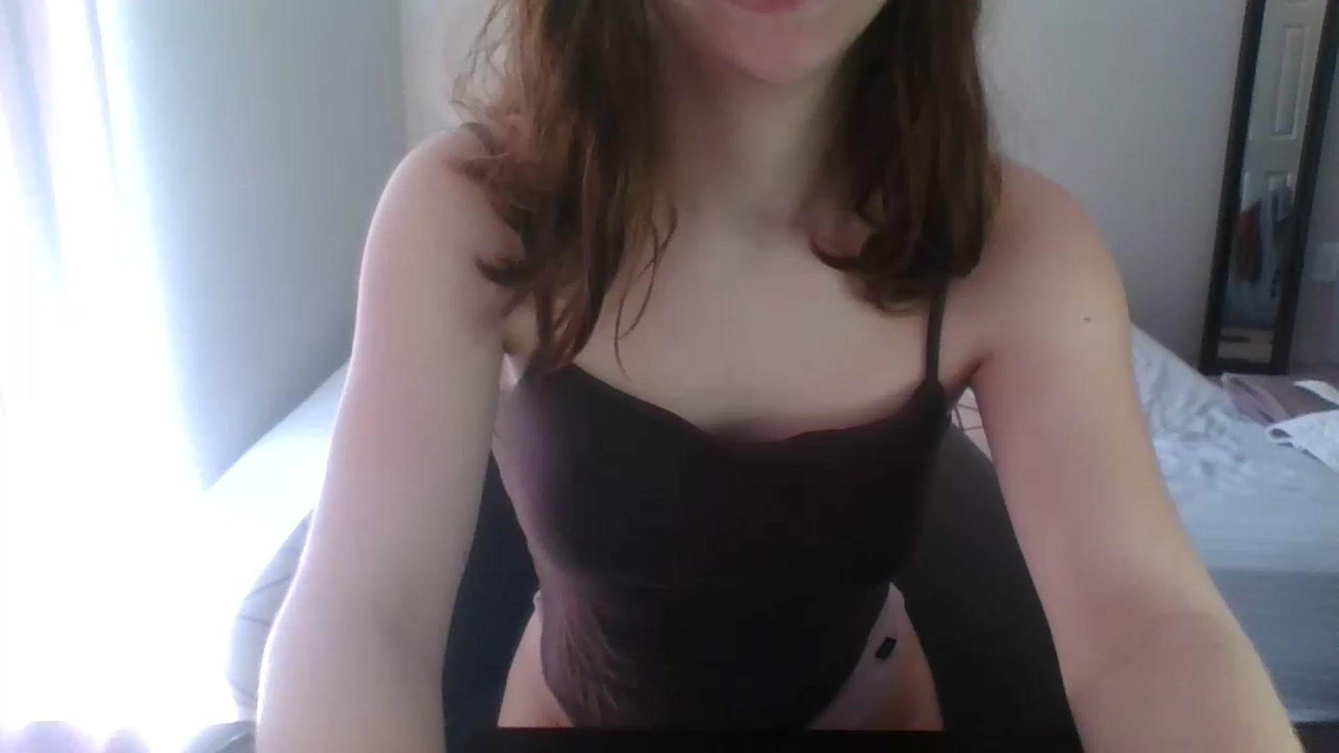 Gallery image thumbnail from LilLolaNymph's myfreecams stream on, 05/27/2023, 16:44 image 5 of 20