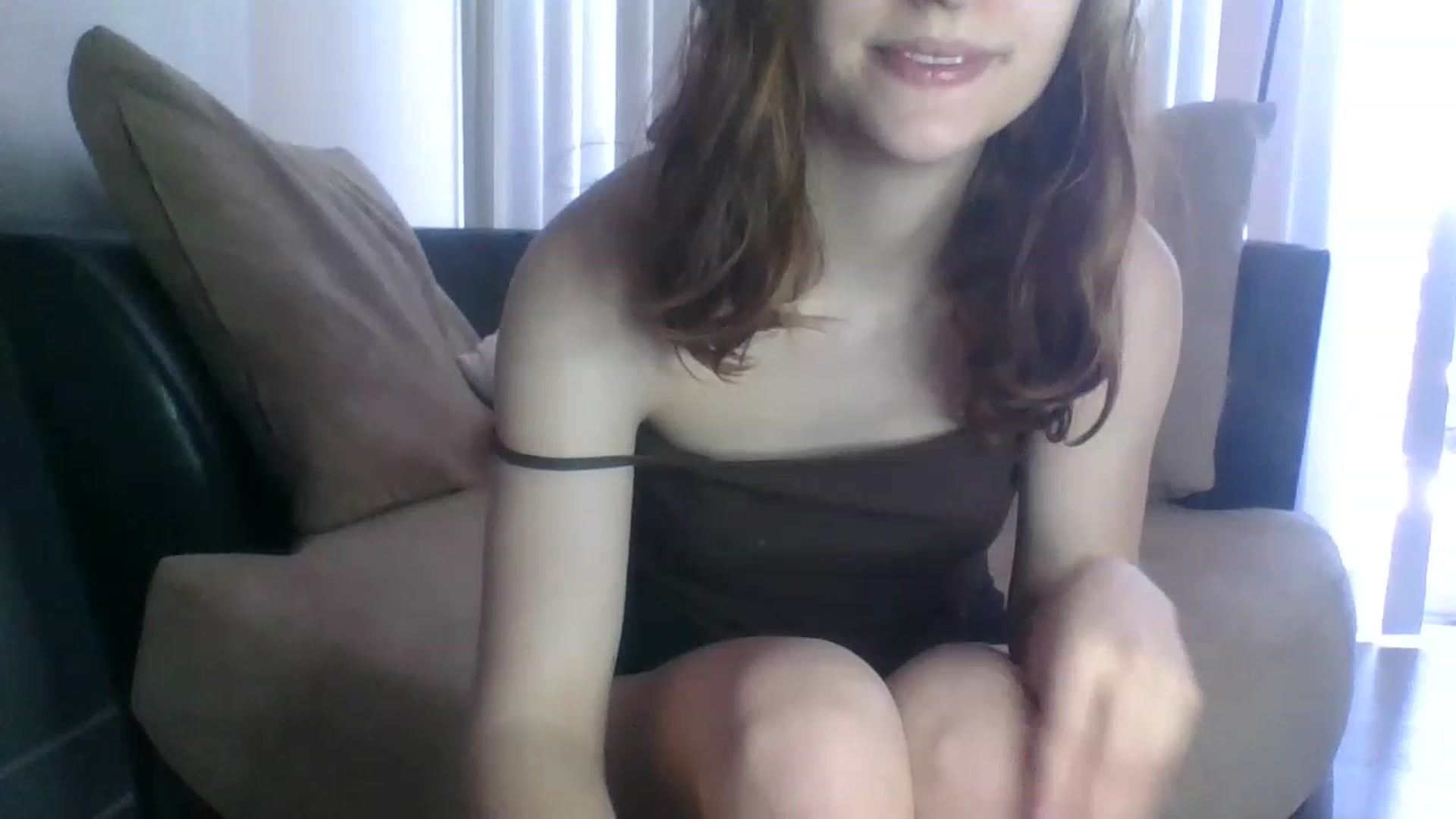 Gallery image thumbnail from LilLolaNymph's myfreecams stream on, 05/30/2023, 17:25 image 11 of 20