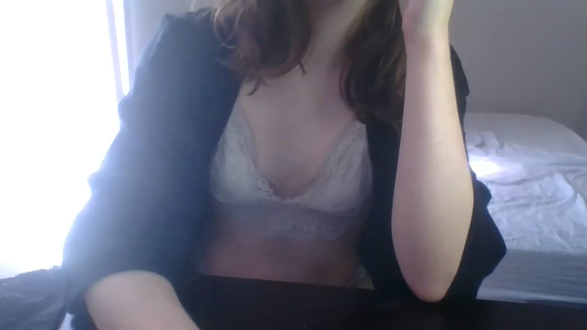 Gallery image thumbnail from LilLolaNymph's myfreecams stream on, 06/02/2023, 15:35 image 18 of 20