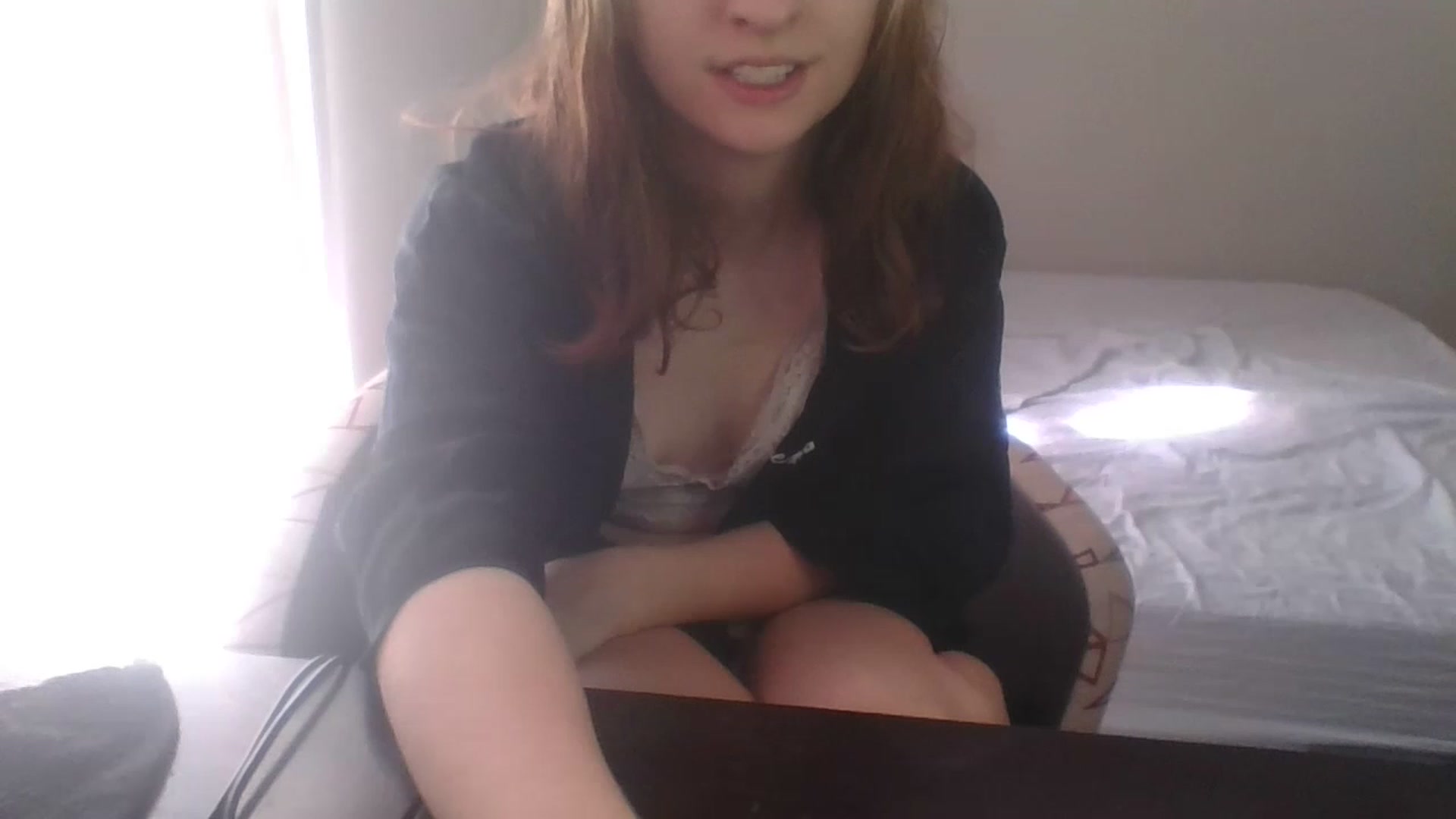 Gallery image thumbnail from LilLolaNymph's myfreecams stream on, 06/02/2023, 15:35 image 15 of 20