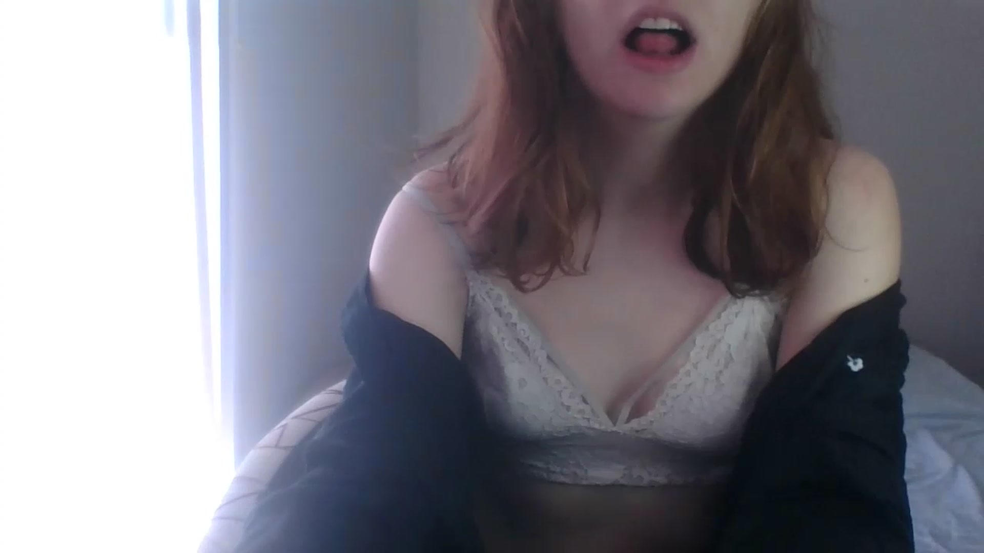 Gallery image thumbnail from LilLolaNymph's myfreecams stream on, 06/02/2023, 17:32 image 1 of 20