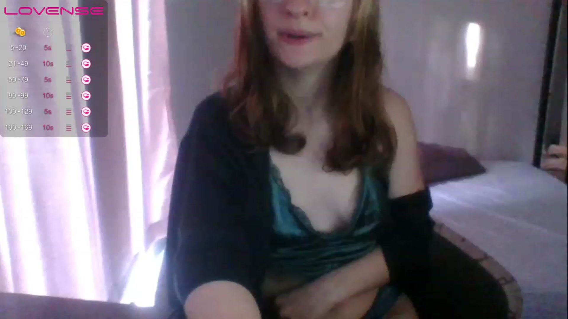 Gallery image thumbnail from LilLolaNymph's myfreecams stream on, 06/08/2023, 13:04 image 15 of 20