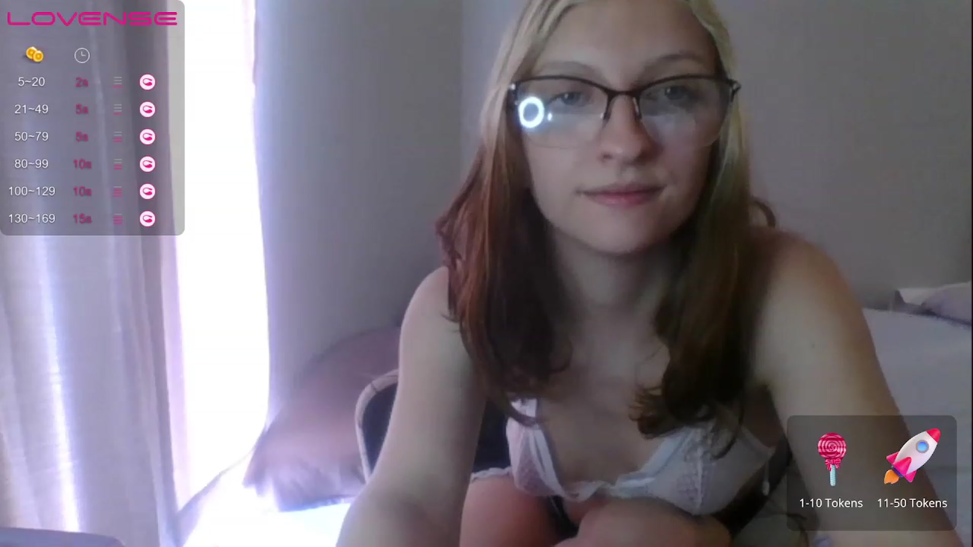Gallery image thumbnail from LilLolaNymph's myfreecams stream on, 06/10/2023, 19:47 image 13 of 20