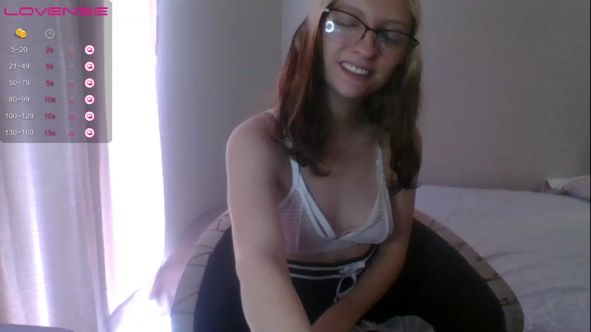 Gallery image thumbnail from LilLolaNymph's myfreecams stream on, 06/10/2023, 19:47 image 2 of 20