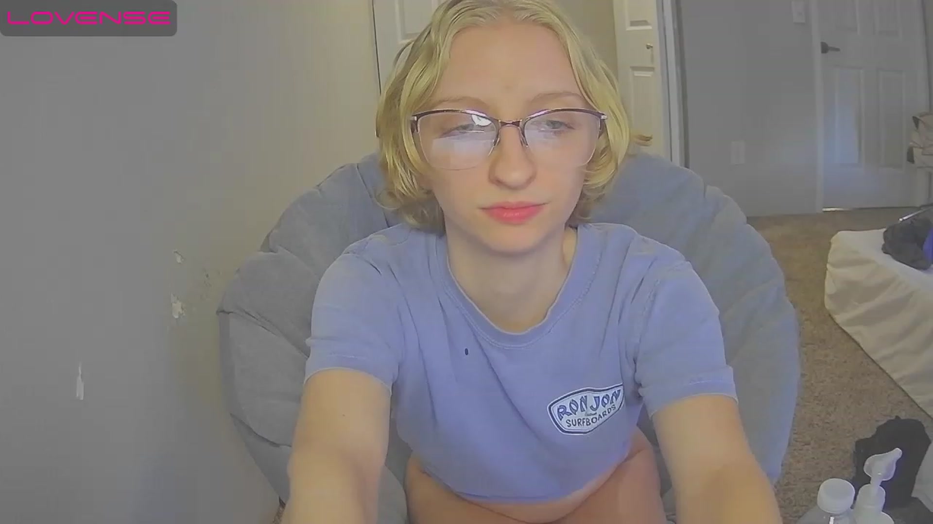 Gallery image thumbnail from LilLolaNymph's myfreecams stream on, 08/16/2023, 23:23 image 11 of 20