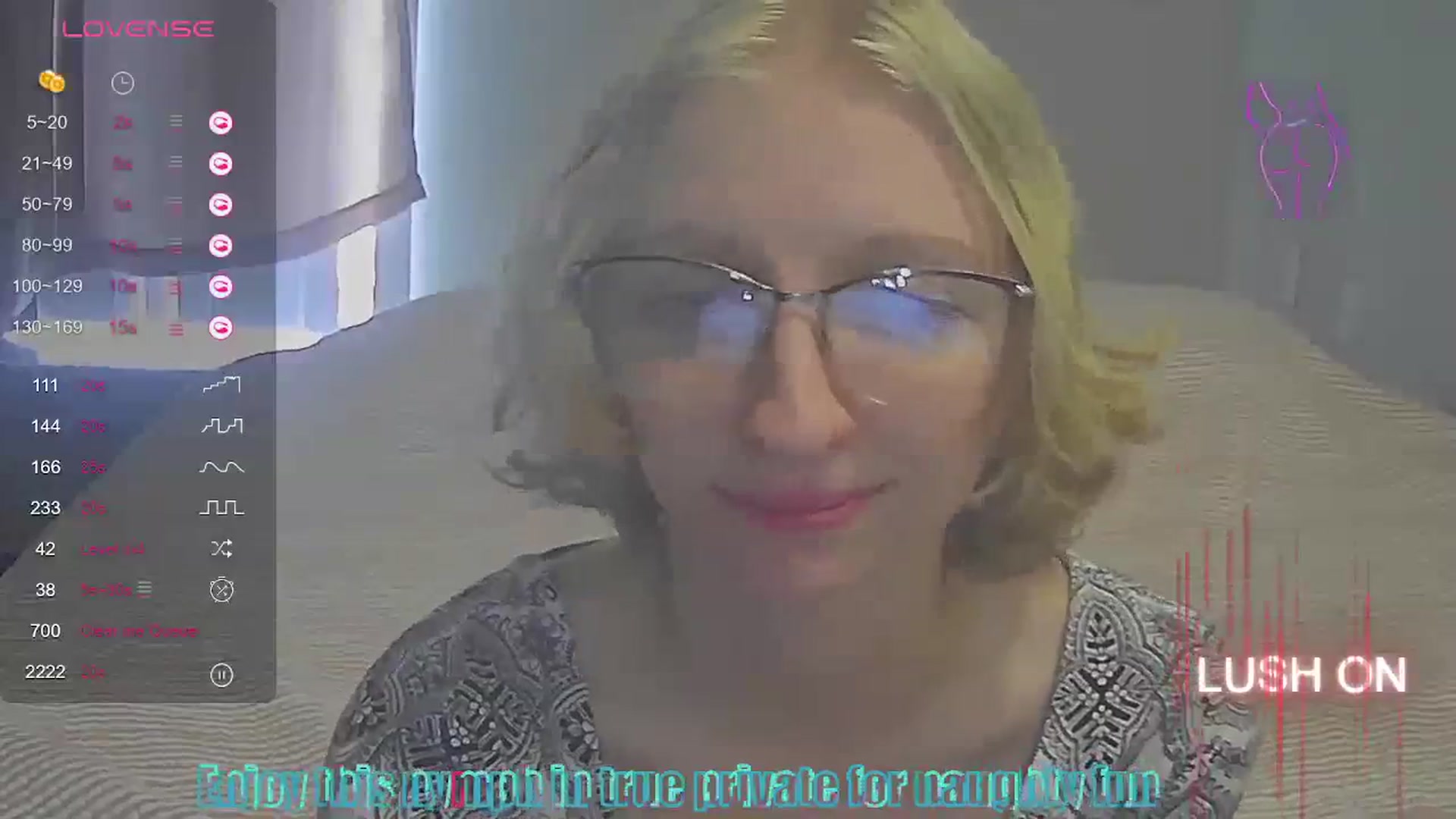 Gallery image thumbnail from LilLolaNymph's myfreecams stream on, 09/19/2023, 20:07 image 8 of 20