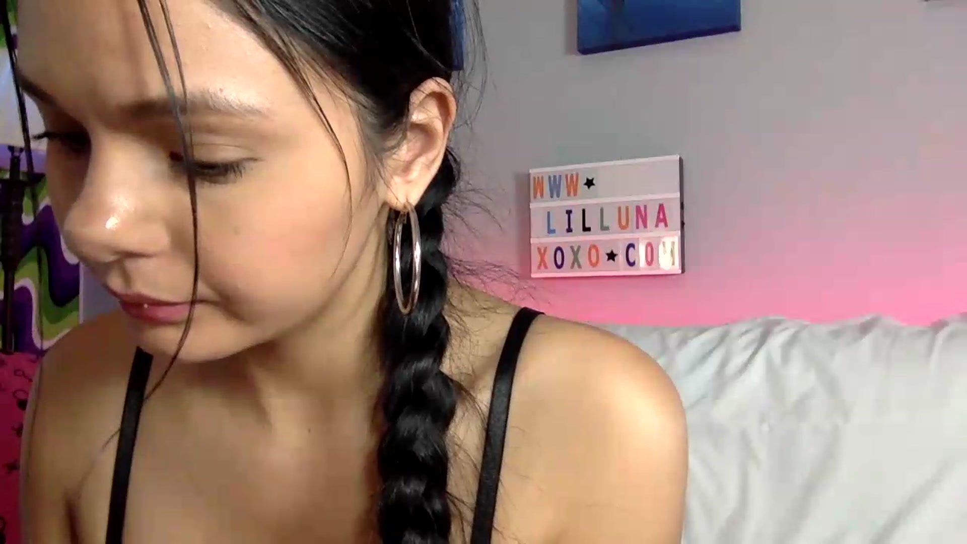 Gallery image thumbnail from LilLunaxoxo's myfreecams stream on, 08/14/2026, 12:39 image 11 of 20