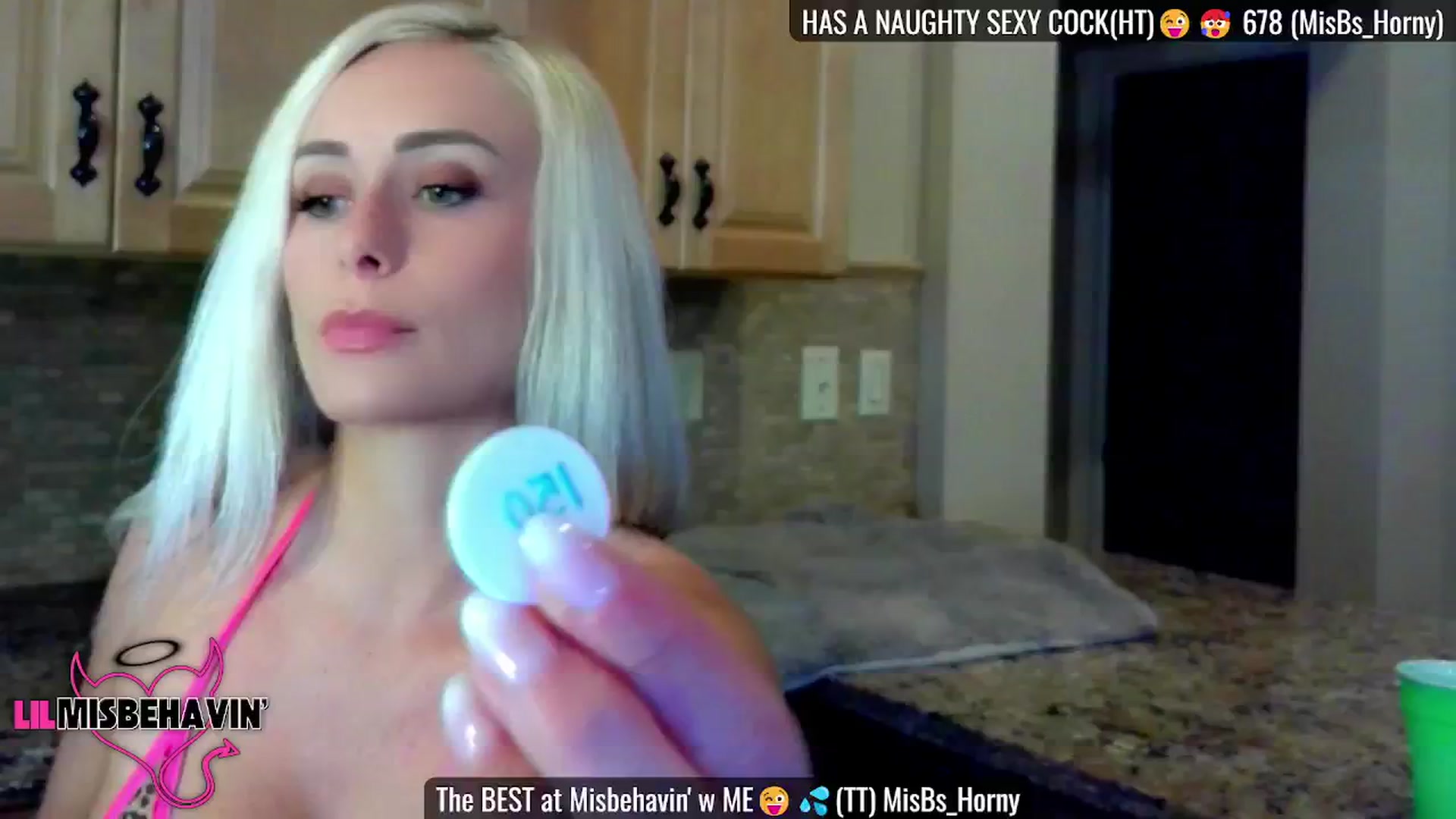 Gallery image thumbnail from LilMisbehavin's myfreecams stream on, 08/03/2024, 21:02 image 13 of 20