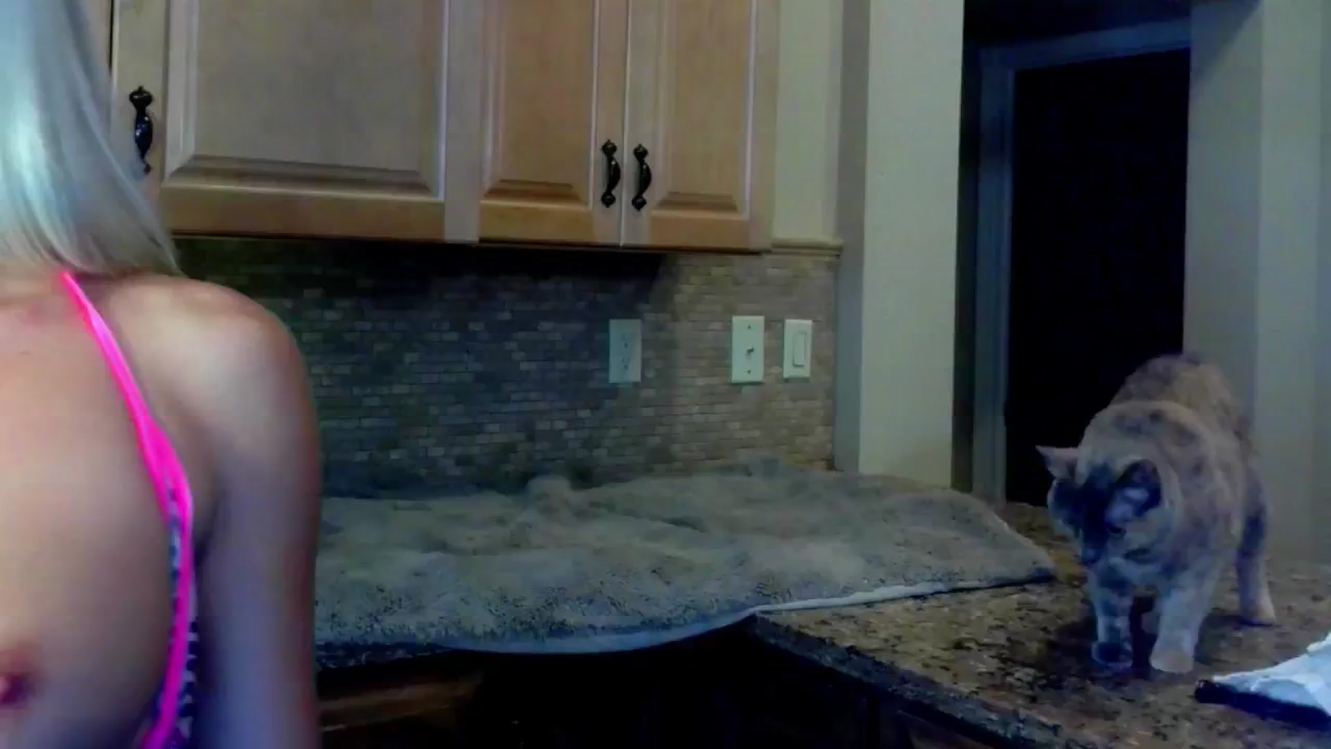 Gallery image thumbnail from LilMisbehavin's myfreecams stream on, 08/03/2024, 23:16 image 9 of 20