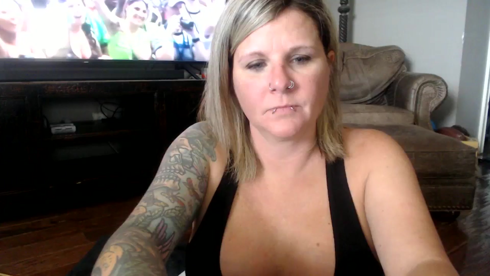 Gallery image thumbnail from LilMissApril's myfreecams stream on, 11/02/2023, 17:47 image 1 of 20