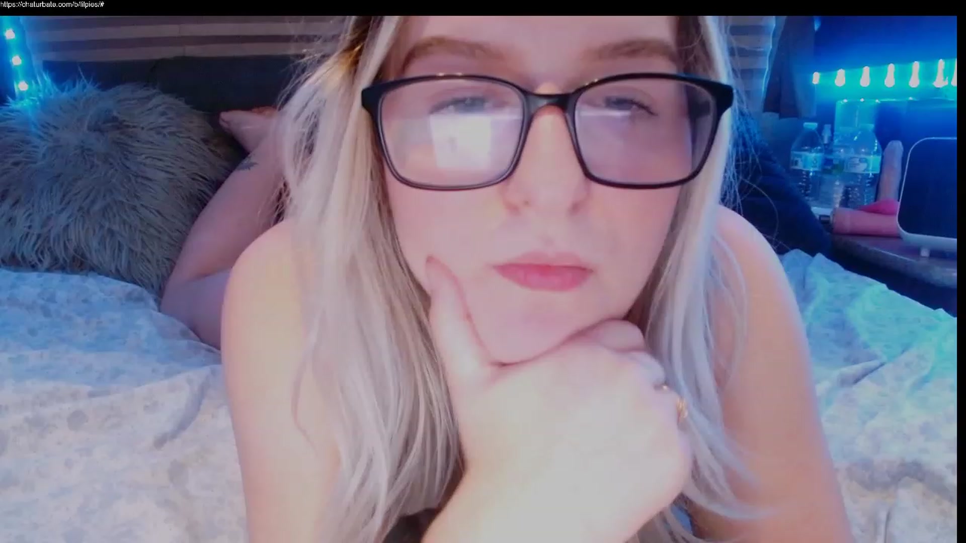 Gallery image thumbnail from LilPies35's myfreecams stream on, 11/27/2022, 19:07 image 2 of 20