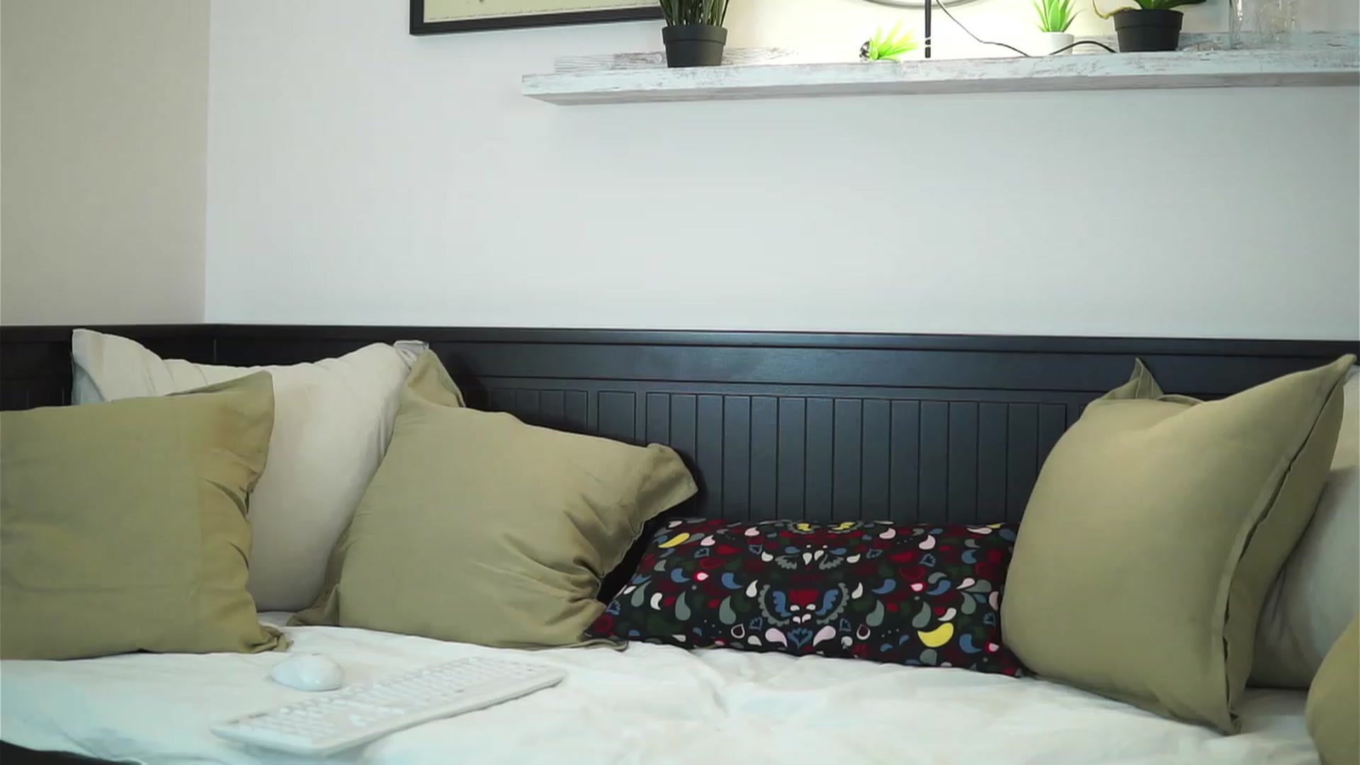 Gallery image thumbnail from LilRedMerry's myfreecams stream on, 01/20/2023, 20:14 image 15 of 20