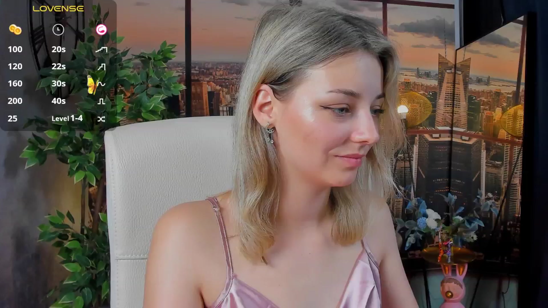 Gallery image thumbnail from LilRosie's myfreecams stream on, 10/01/2024, 17:07 image 7 of 20