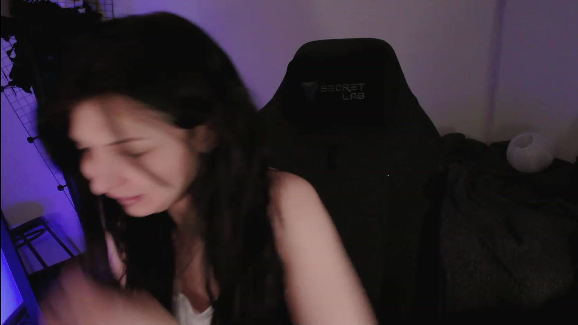 Gallery image thumbnail from LilSmeller's myfreecams stream on, 05/26/2023, 05:44 image 12 of 20