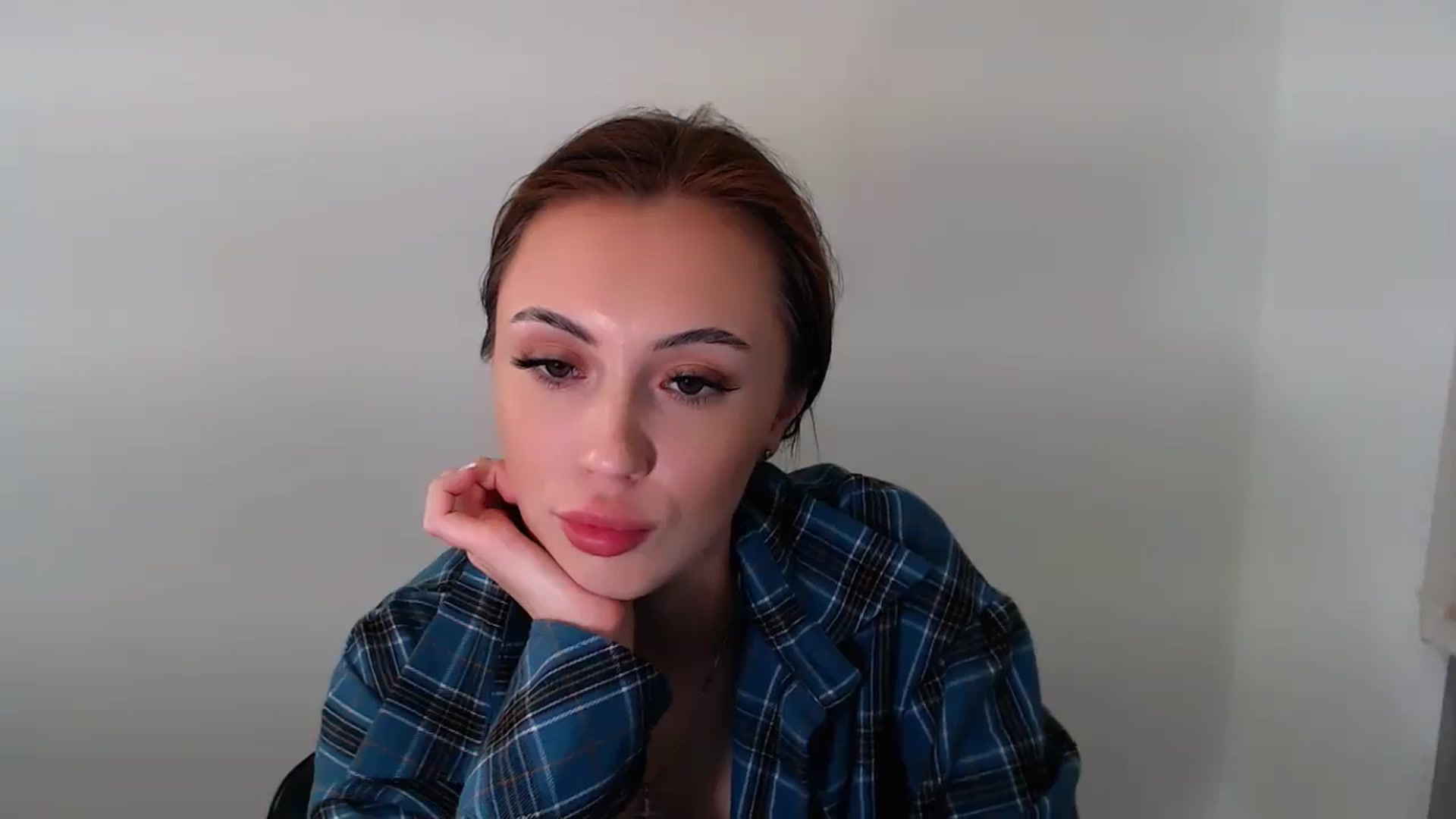 Gallery image thumbnail from LilSpicy's myfreecams stream on, 09/21/2025, 18:18 image 15 of 20