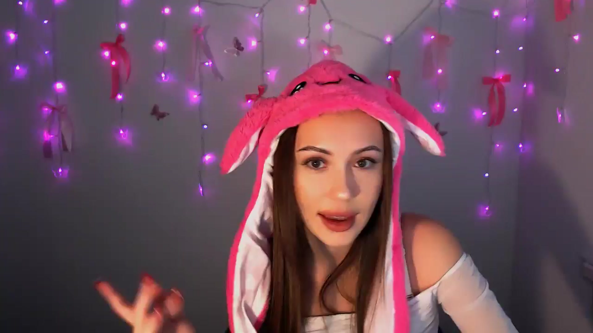 Gallery image thumbnail from LilSpicy's myfreecams stream on, 12/25/2025, 14:57 image 1 of 20