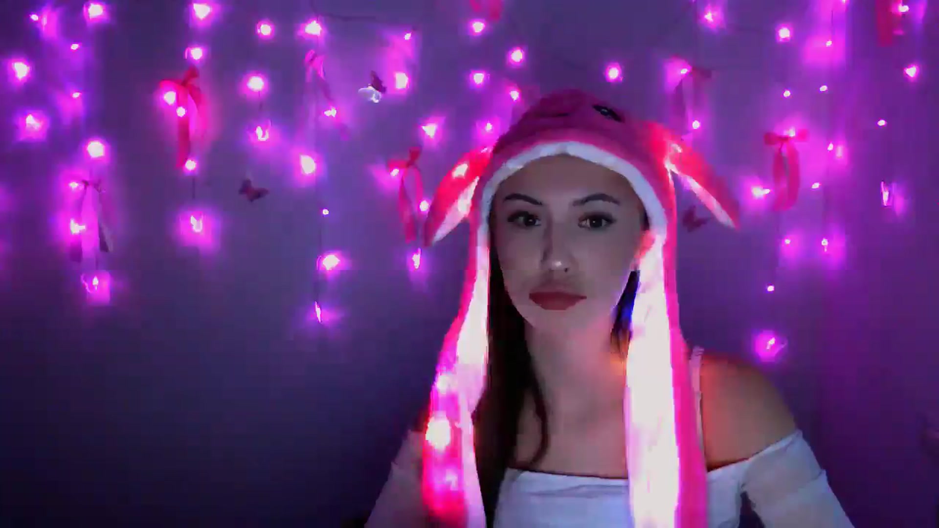 Gallery image thumbnail from LilSpicy's myfreecams stream on, 12/25/2025, 14:57 image 8 of 20