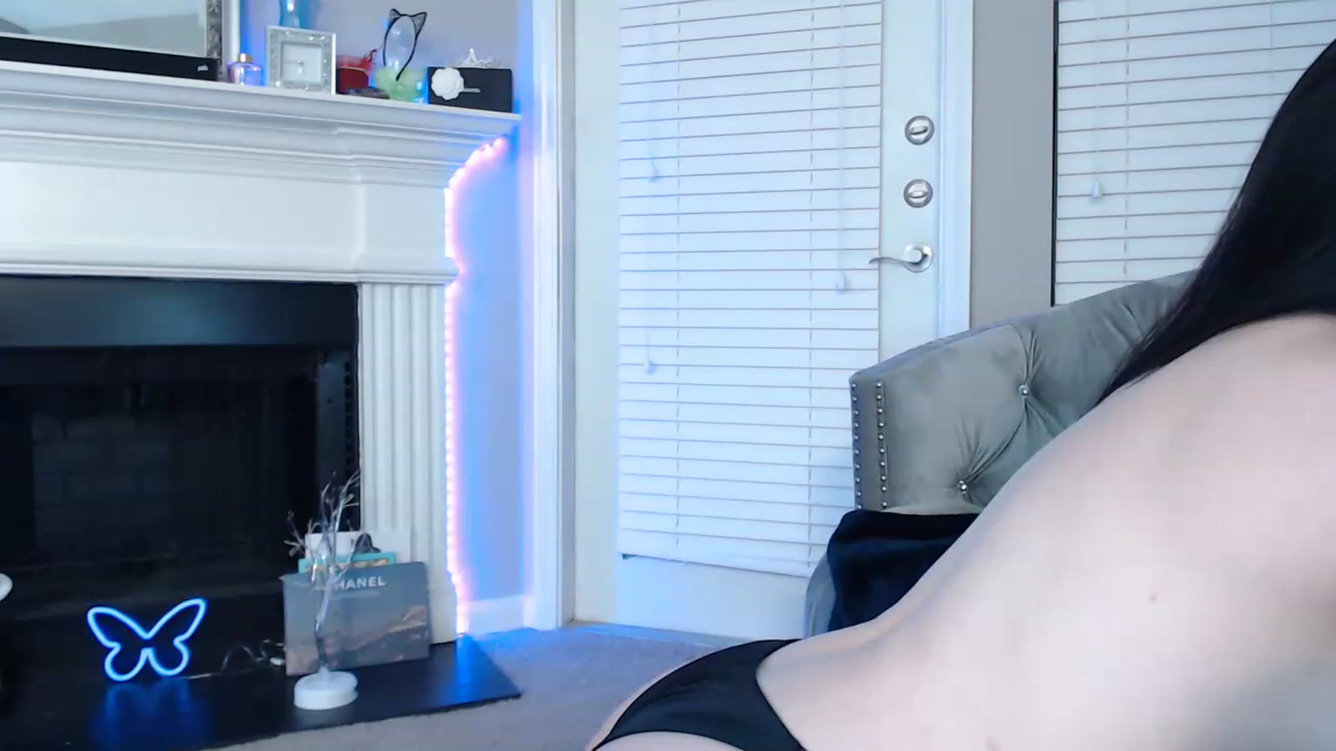 Gallery image thumbnail from Lil_Baby_Deer's myfreecams stream on, 12/03/2022, 10:10 image 19 of 20