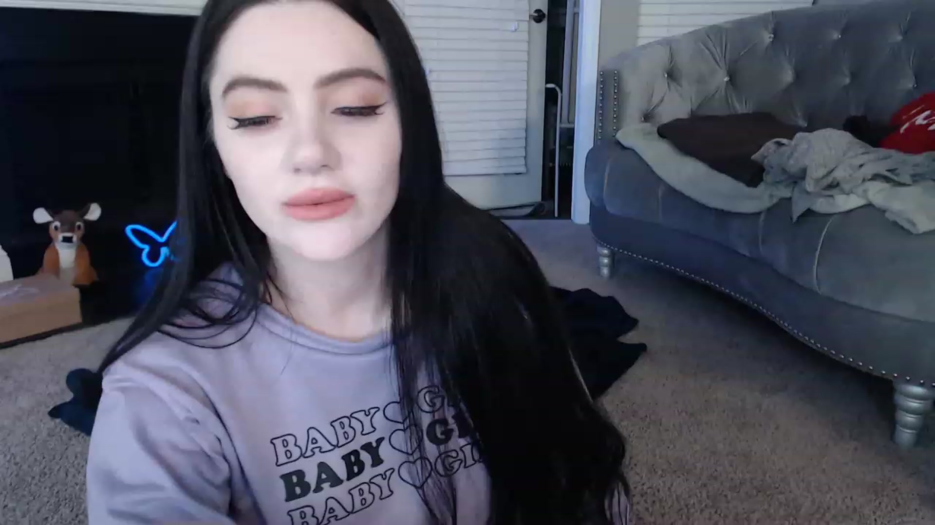 Gallery image thumbnail from Lil_Baby_Deer's myfreecams stream on, 12/03/2022, 10:10 image 10 of 20