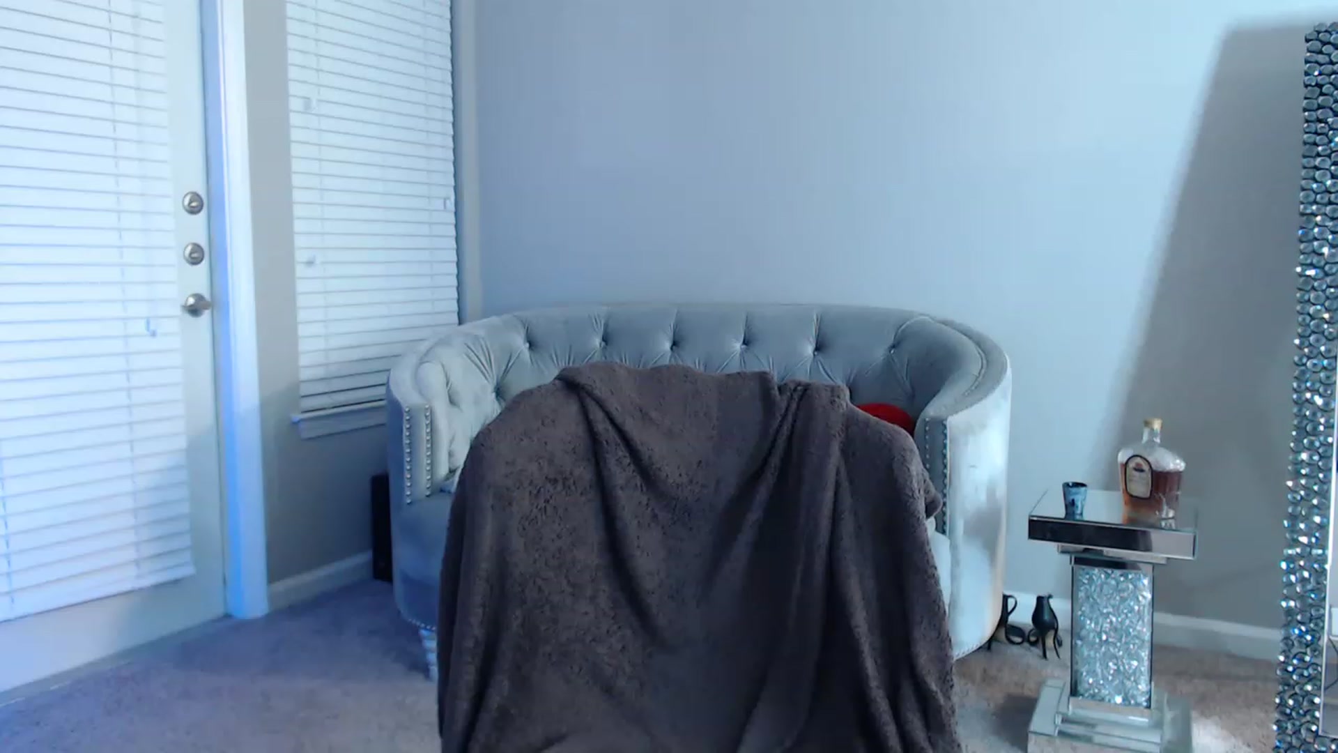 Gallery image thumbnail from Lil_Baby_Deer's myfreecams stream on, 12/03/2022, 10:10 image 15 of 20