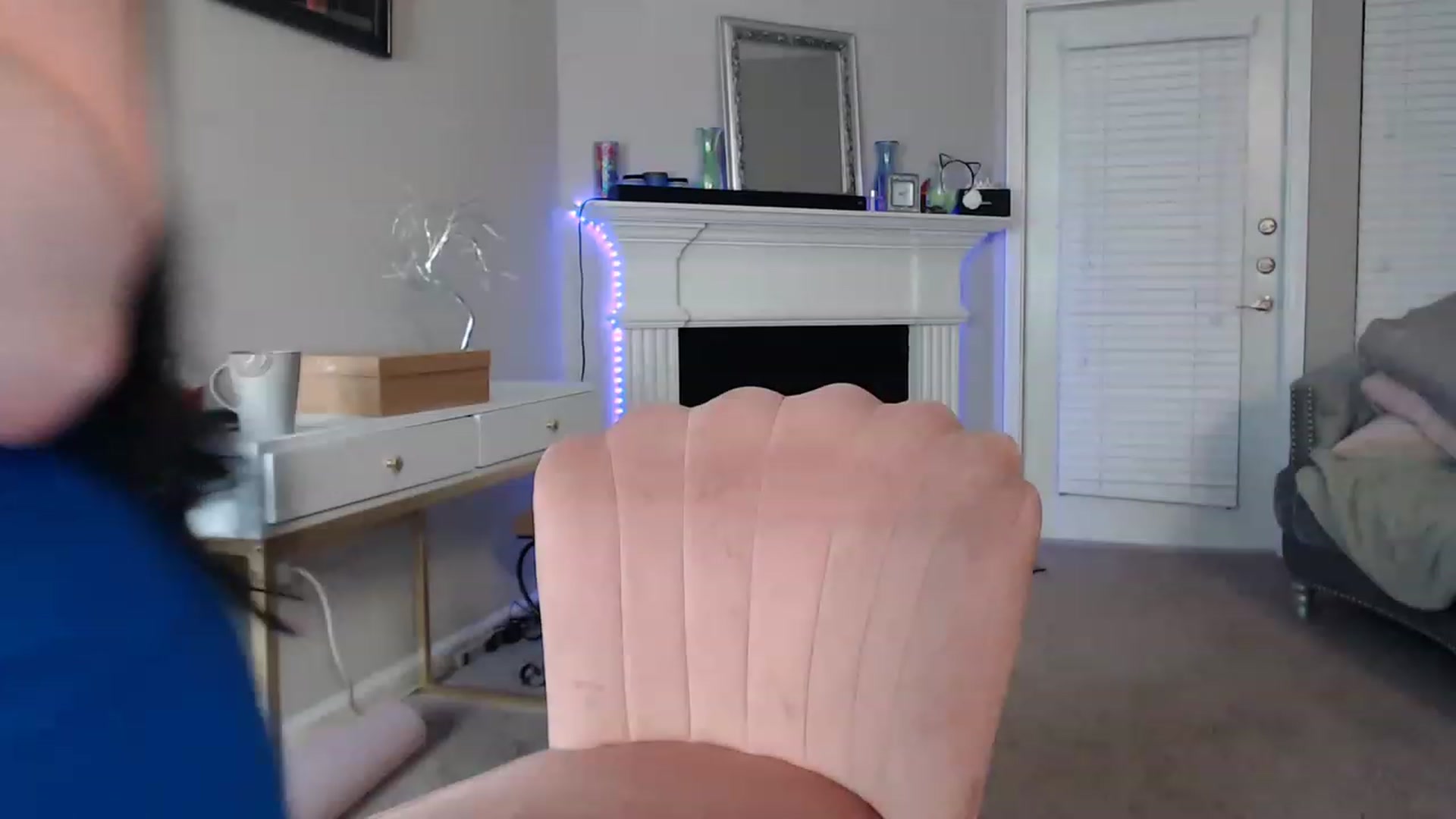 Gallery image thumbnail from Lil_Baby_Deer's myfreecams stream on, 12/06/2022, 09:58 image 8 of 20