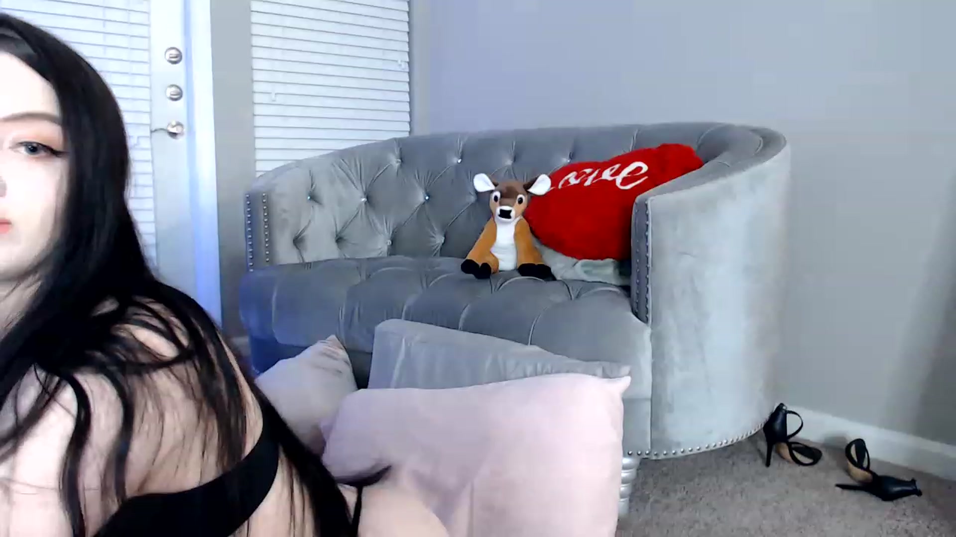 Gallery image thumbnail from Lil_Baby_Deer's myfreecams stream on, 12/16/2022, 05:59 image 13 of 20