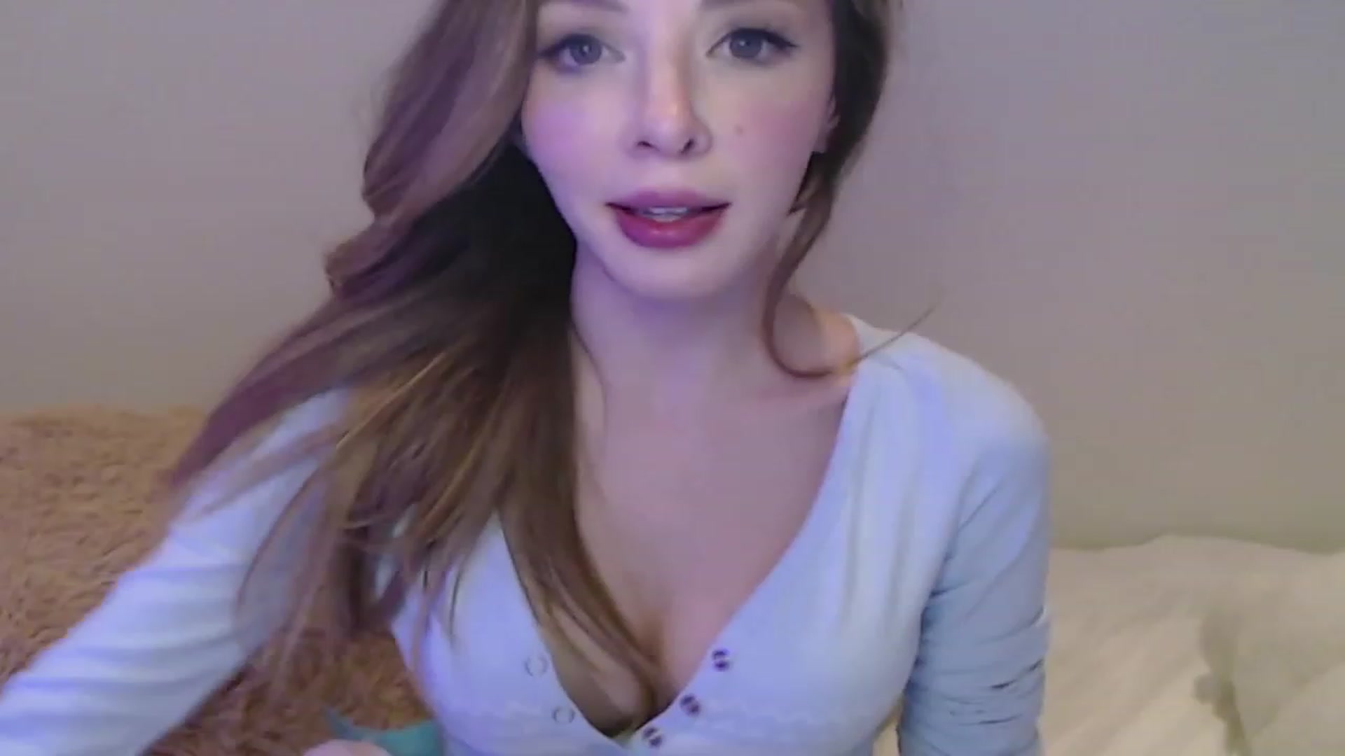 Gallery image thumbnail from Lil_Ballerina's myfreecams stream on, 12/26/2022, 04:33 image 18 of 20
