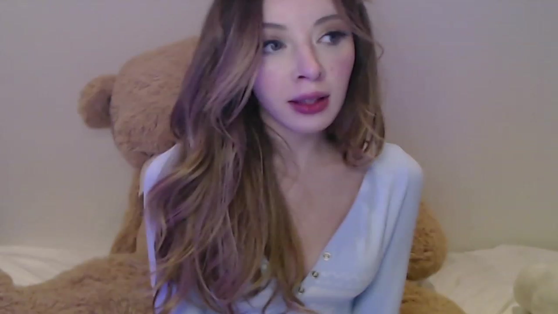 Gallery image thumbnail from Lil_Ballerina's myfreecams stream on, 12/26/2022, 05:53 image 5 of 20