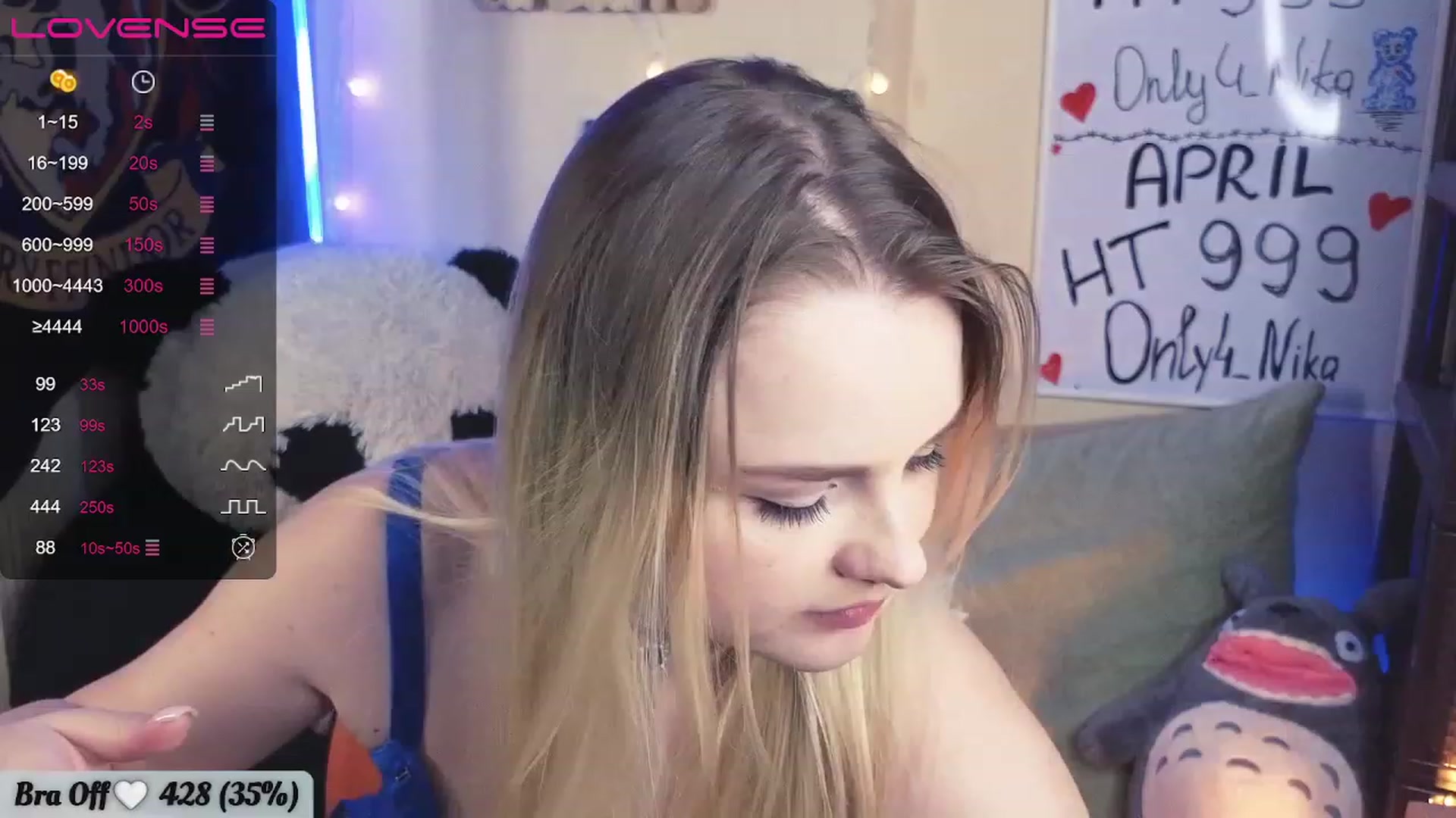 Gallery image thumbnail from Lil_Nika's myfreecams stream on, 04/22/2023, 16:56 image 12 of 20