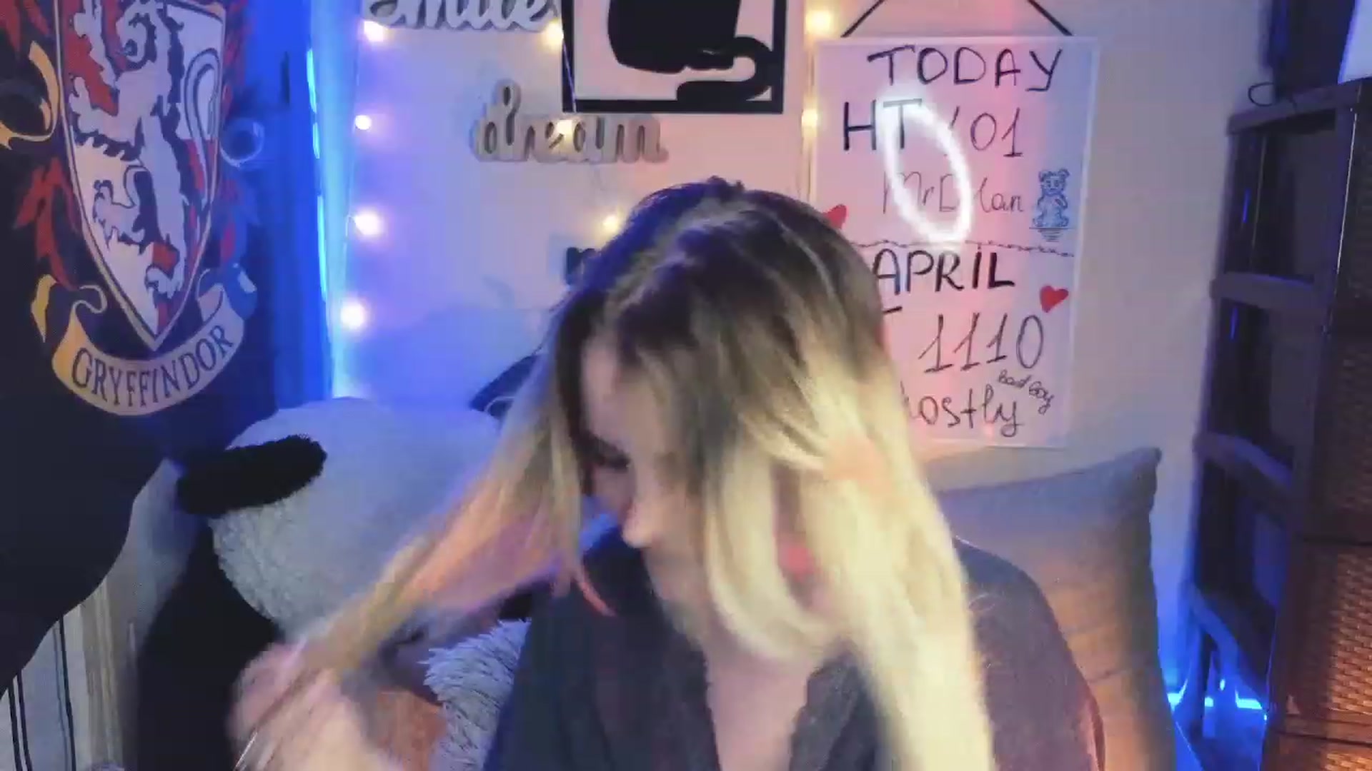 Gallery image thumbnail from Lil_Nika's myfreecams stream on, 04/29/2023, 19:48 image 7 of 20