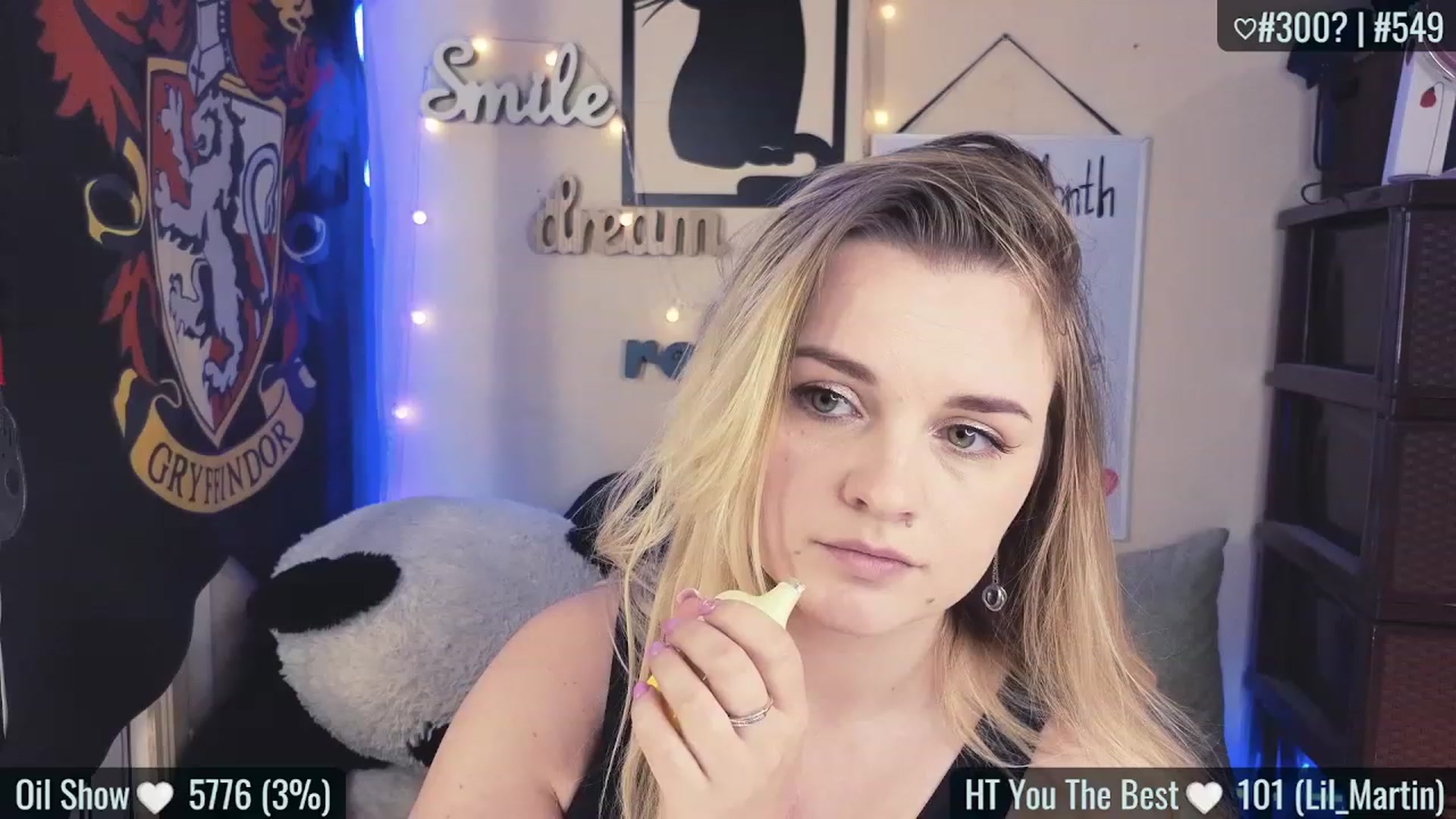 Gallery image thumbnail from Lil_Nika's myfreecams stream on, 05/01/2023, 15:18 image 9 of 20