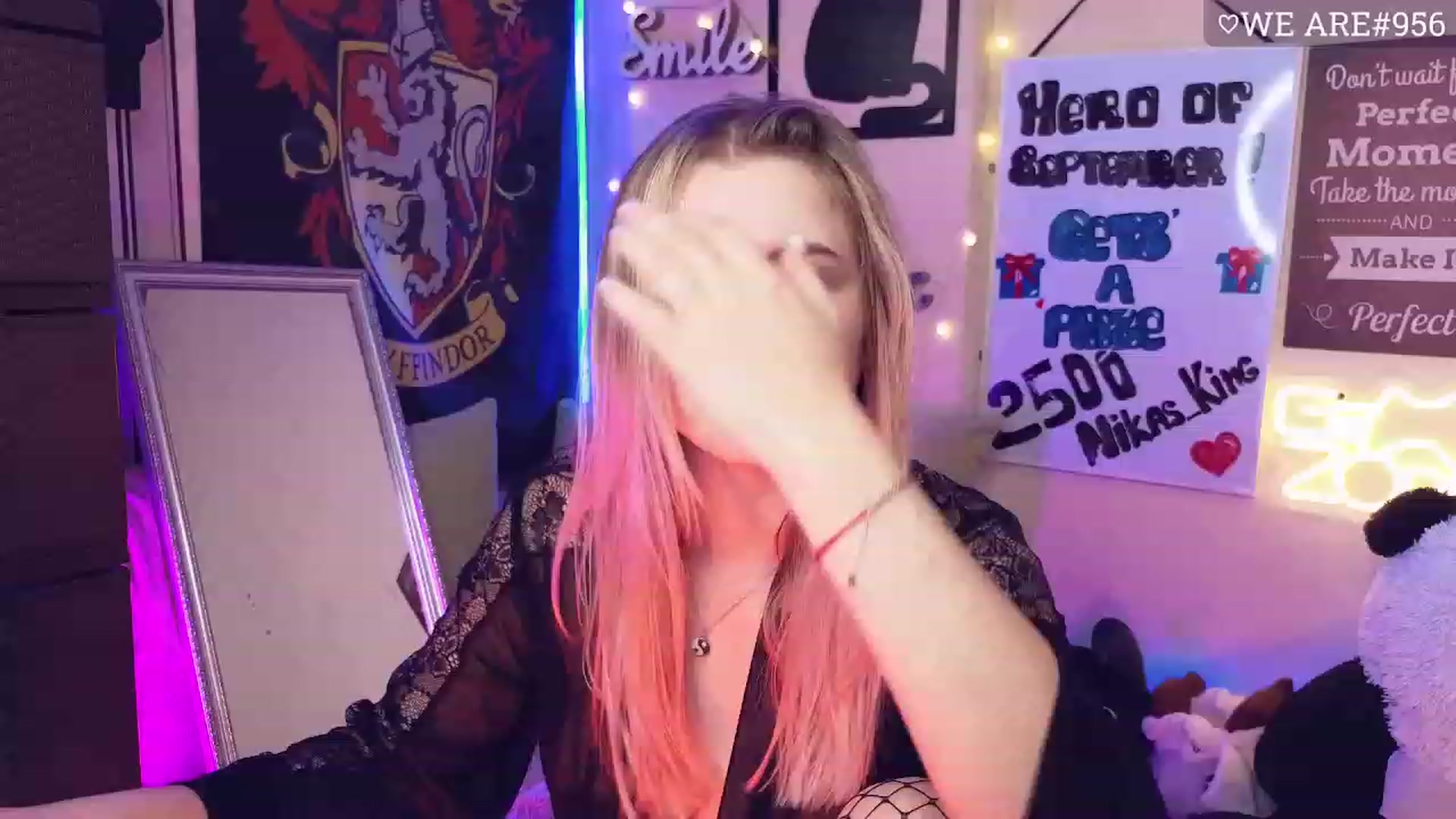 Gallery image thumbnail from Lil_Nika's myfreecams stream on, 09/24/2023, 16:40 image 13 of 20