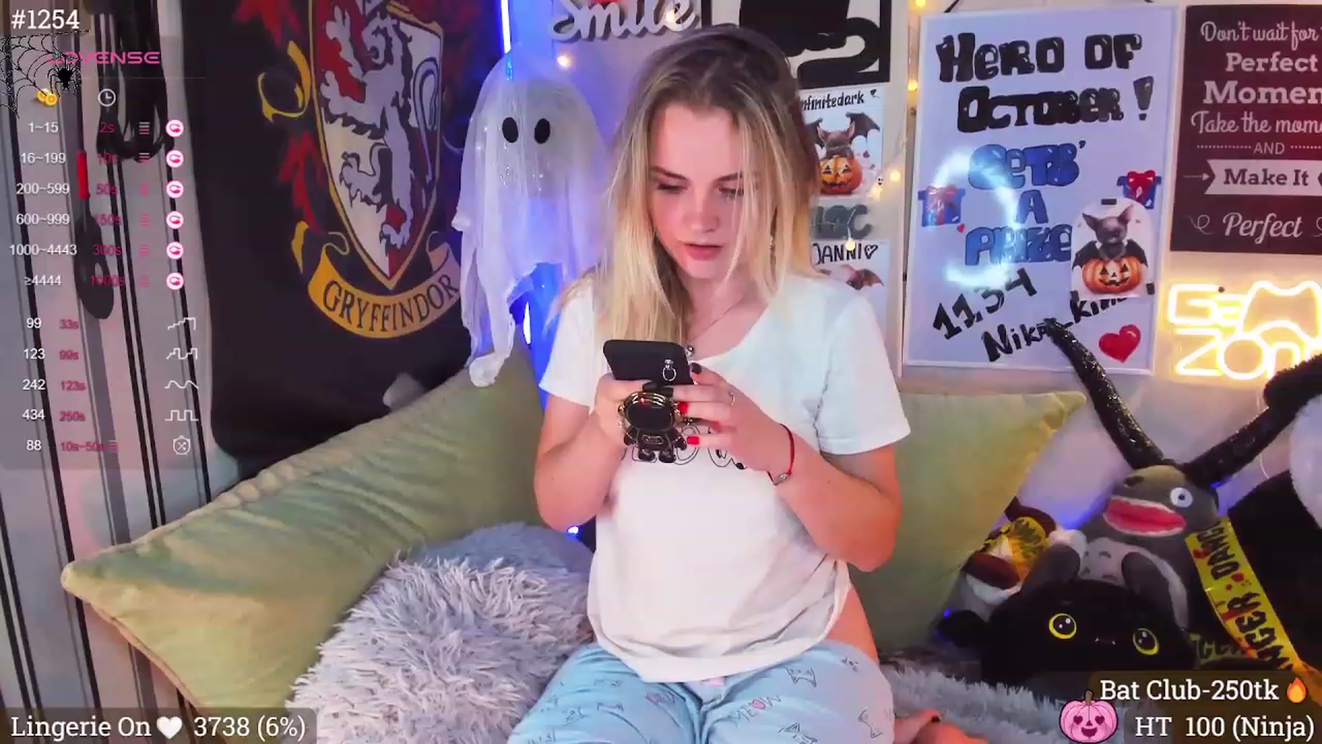 Gallery image thumbnail from Lil_Nika's myfreecams stream on, 10/22/2023, 13:05 image 14 of 20