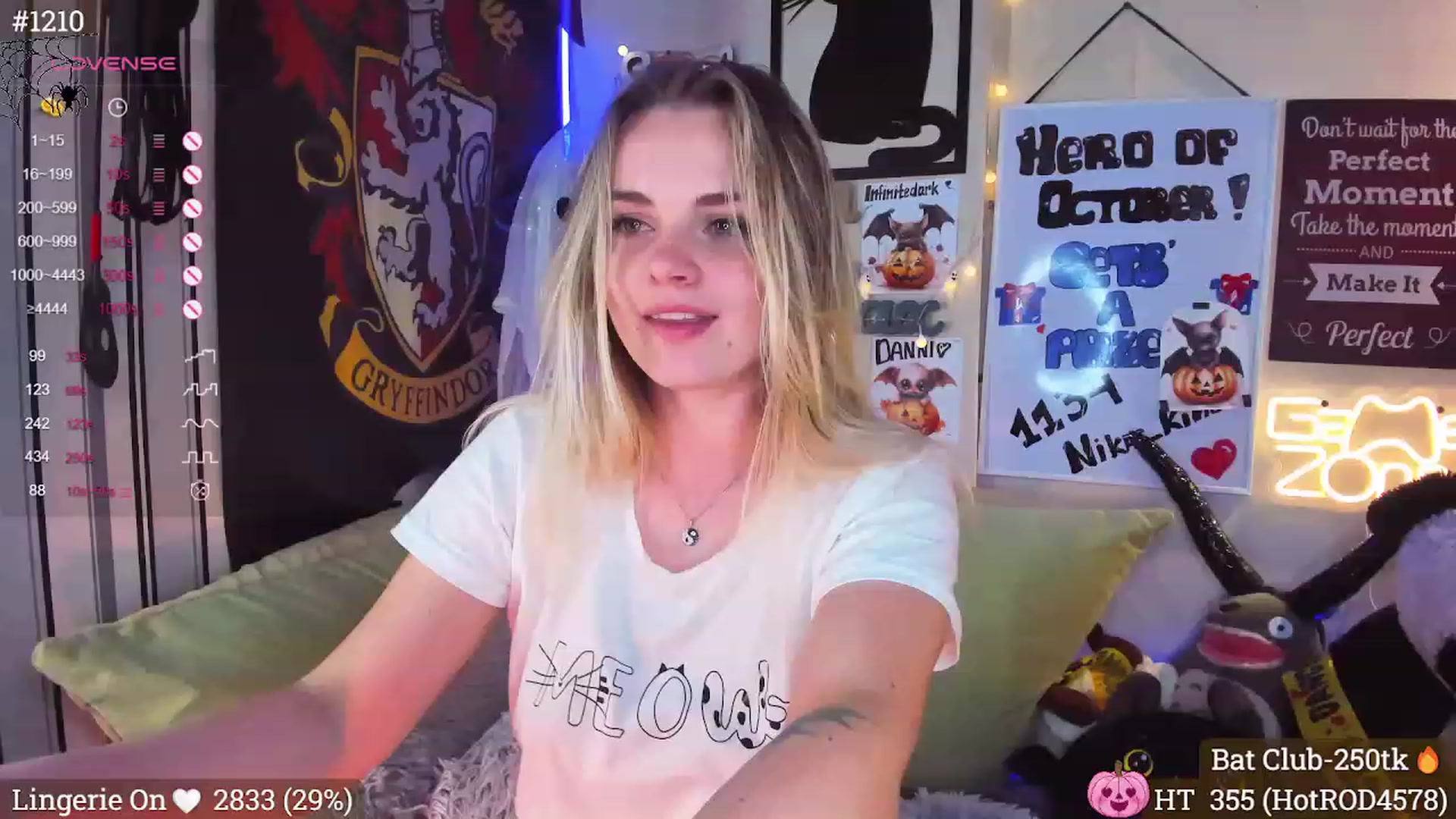 Gallery image thumbnail from Lil_Nika's myfreecams stream on, 10/22/2023, 13:41 image 10 of 20