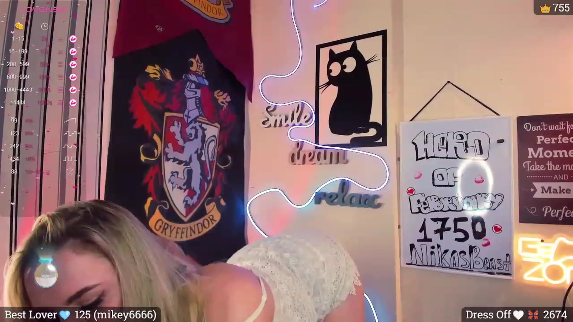 Gallery image thumbnail from Lil_Nika's myfreecams stream on, 02/19/2024, 18:22 image 15 of 20