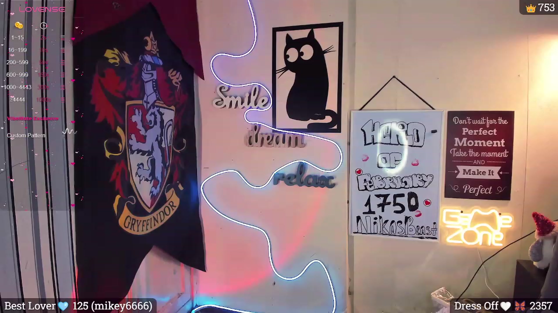 Gallery image thumbnail from Lil_Nika's myfreecams stream on, 02/19/2024, 20:09 image 3 of 20