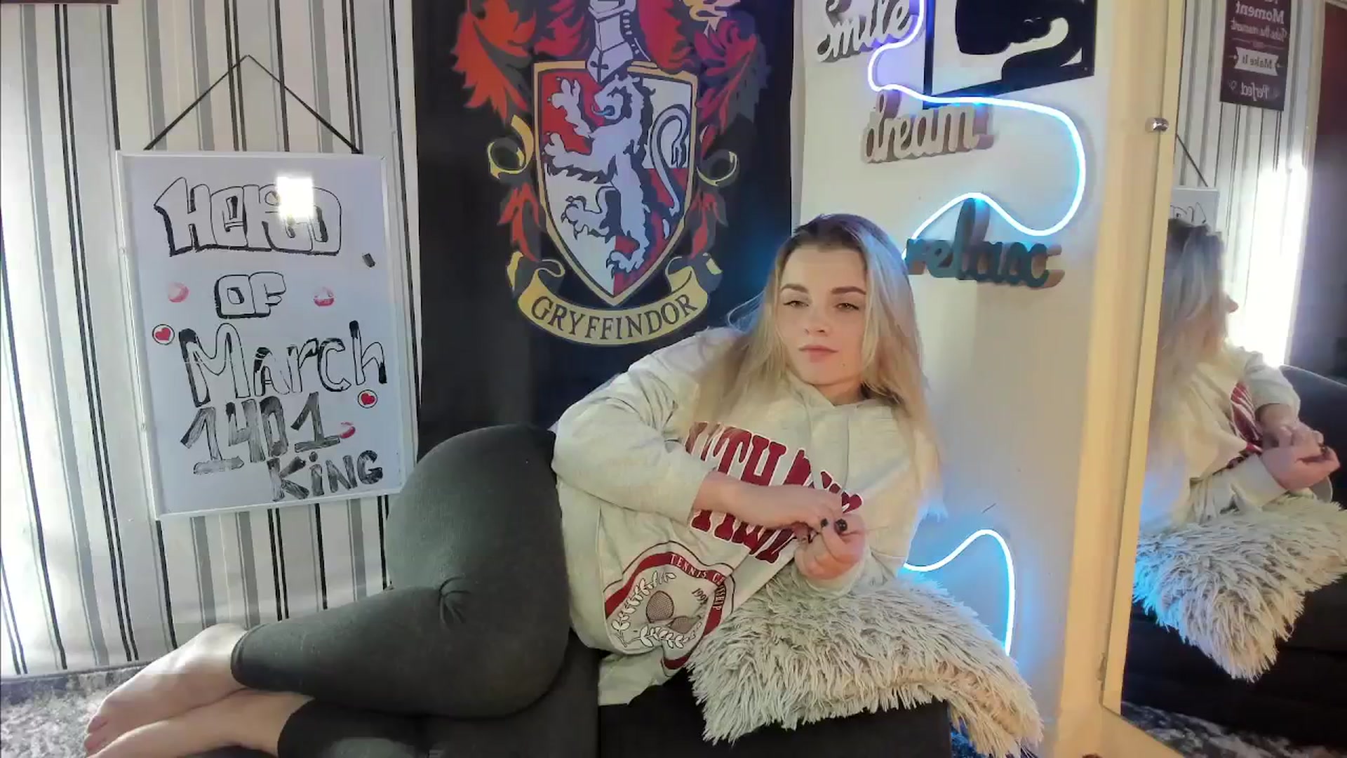 Gallery image thumbnail from Lil_Nika's myfreecams stream on, 03/15/2024, 16:45 image 10 of 20