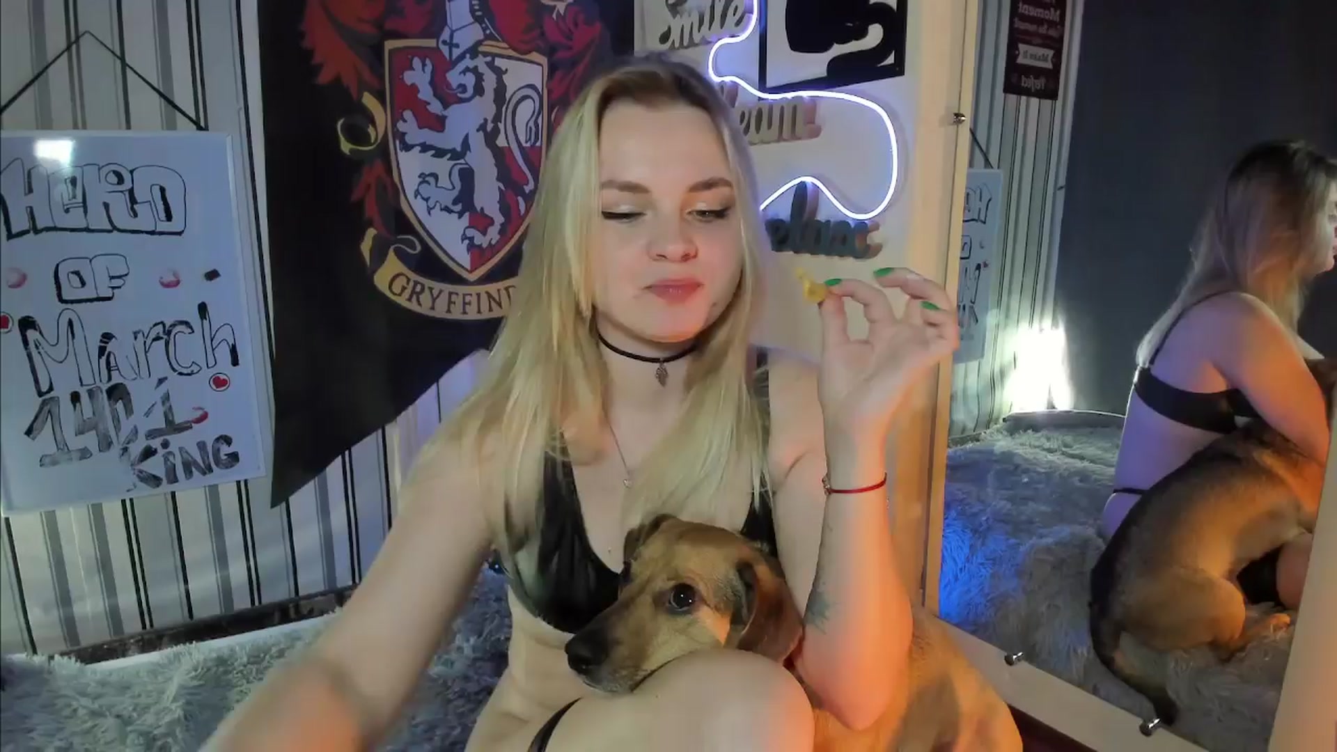 Gallery image thumbnail from Lil_Nika's myfreecams stream on, 03/23/2024, 18:03 image 13 of 20