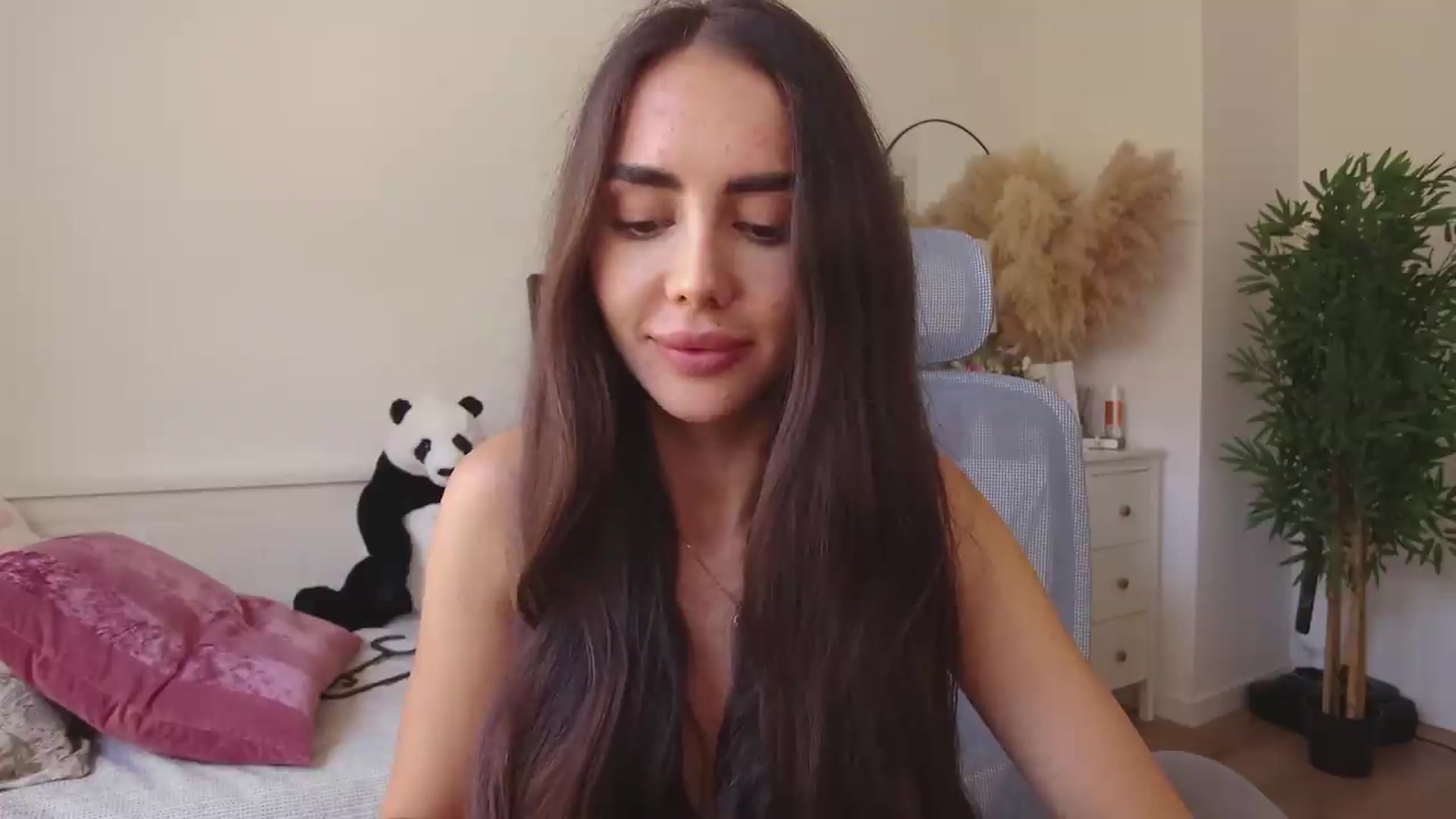 Gallery image thumbnail from Lil_Princess's myfreecams stream on, 07/04/2026, 10:21 image 11 of 20